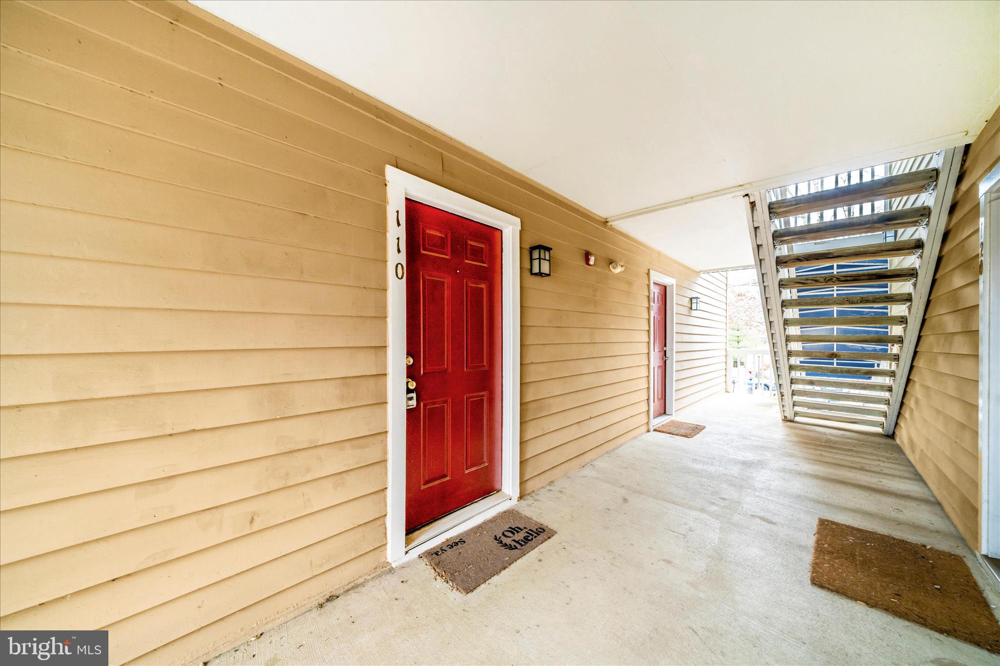 THE GABLES ON TUCKERMAN - Residential