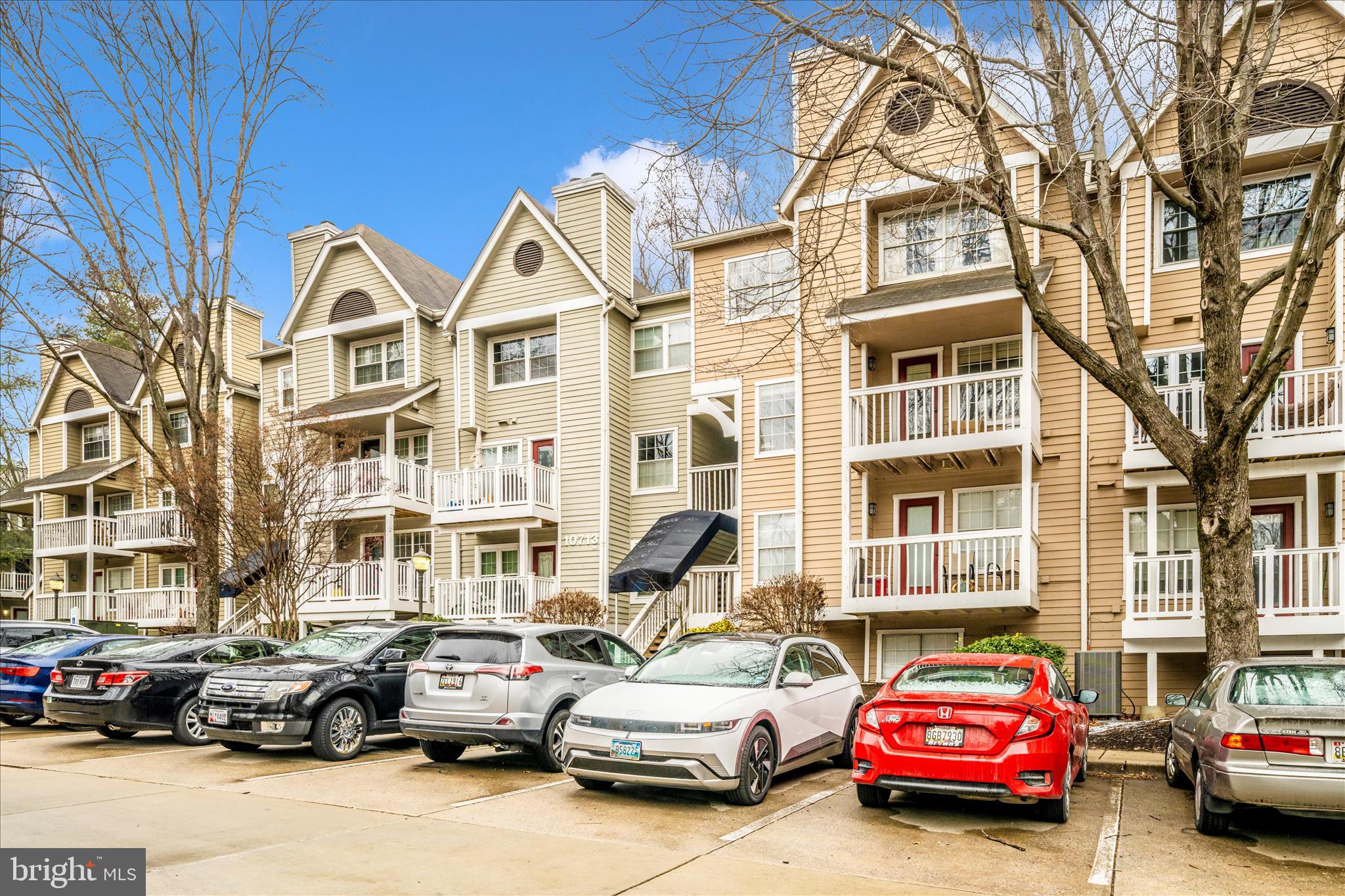 THE GABLES ON TUCKERMAN - Residential
