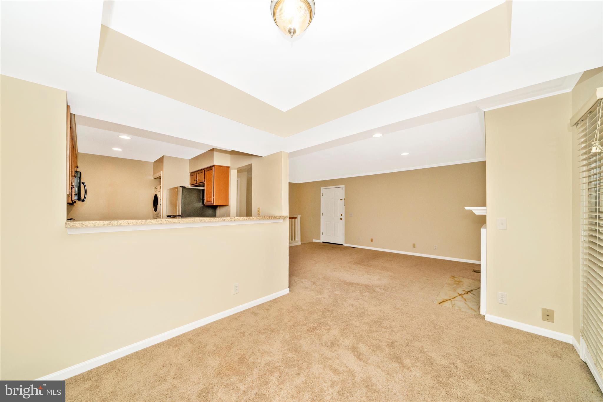 THE GABLES ON TUCKERMAN - Residential