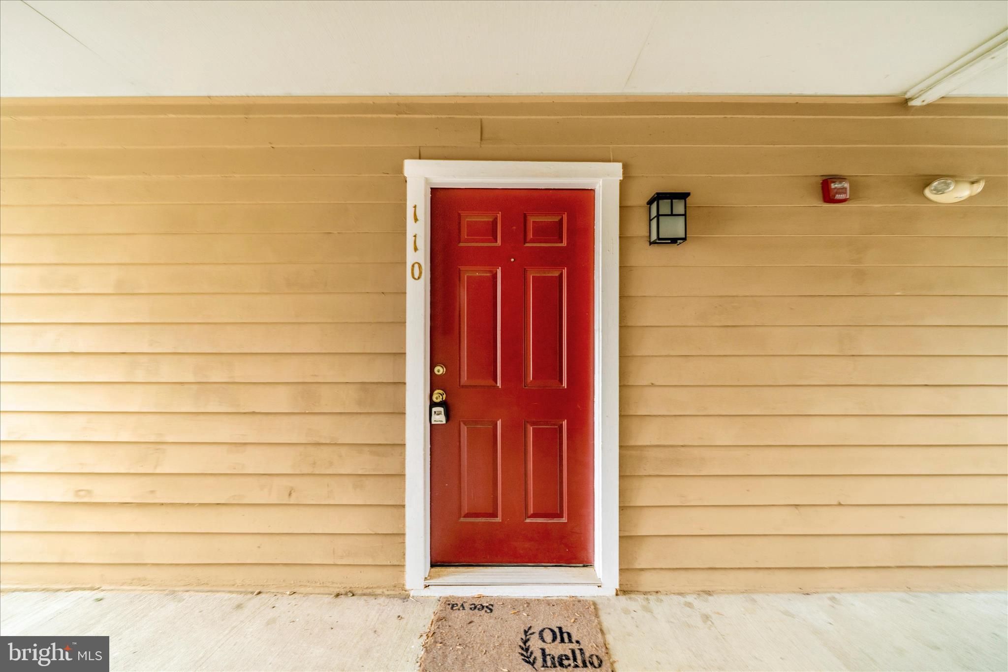 THE GABLES ON TUCKERMAN - Residential
