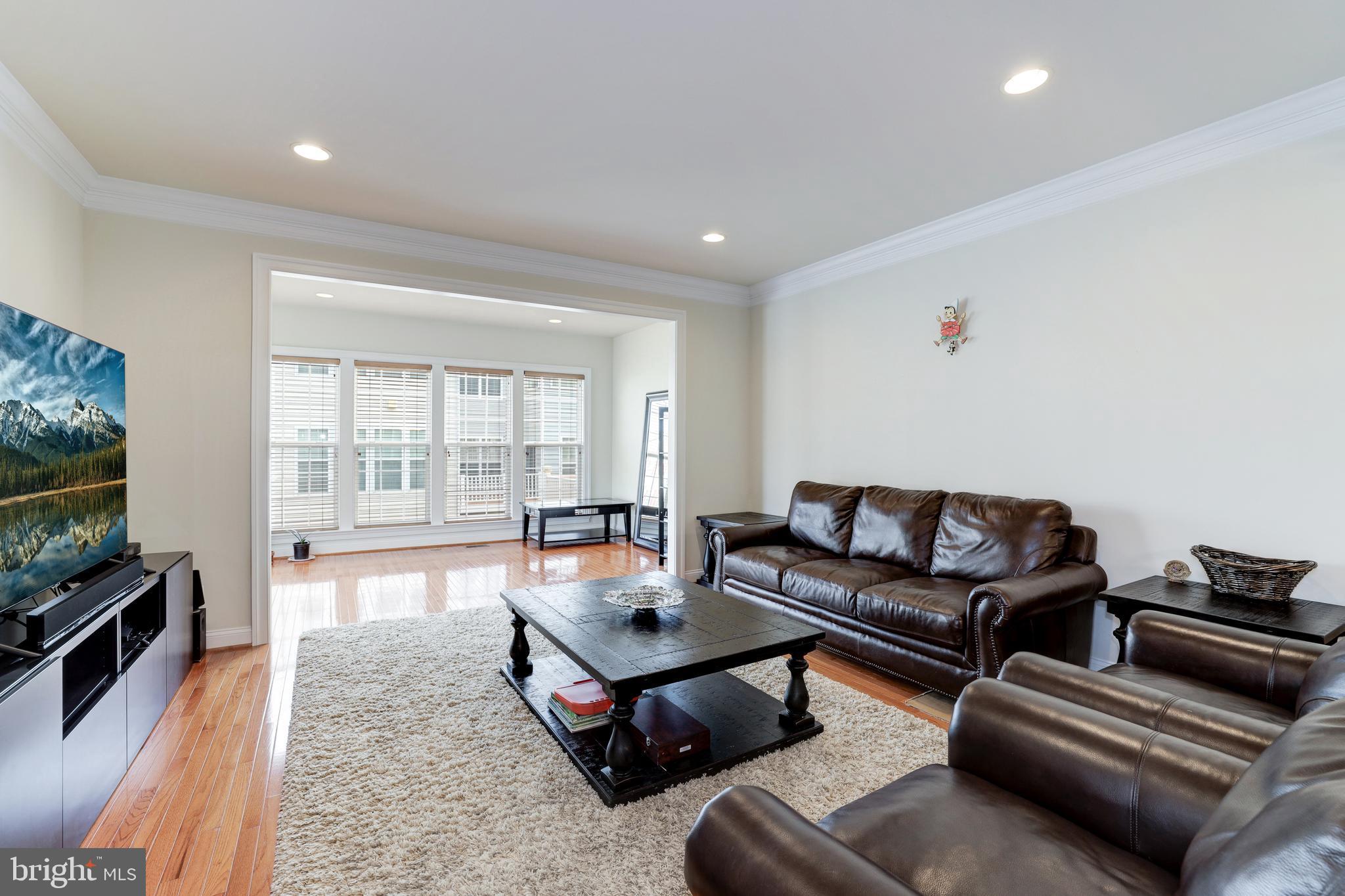 CHANTILLY - Residential Lease