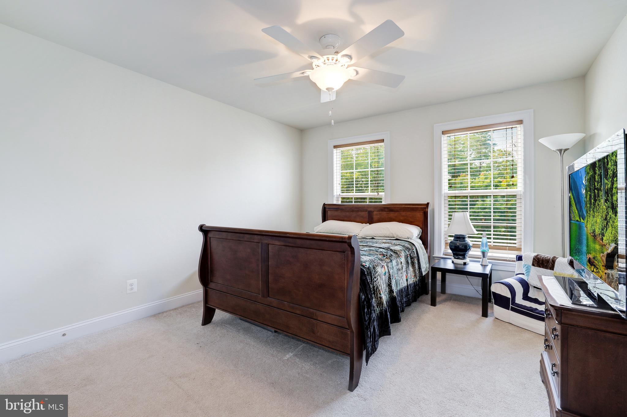 CHANTILLY - Residential Lease