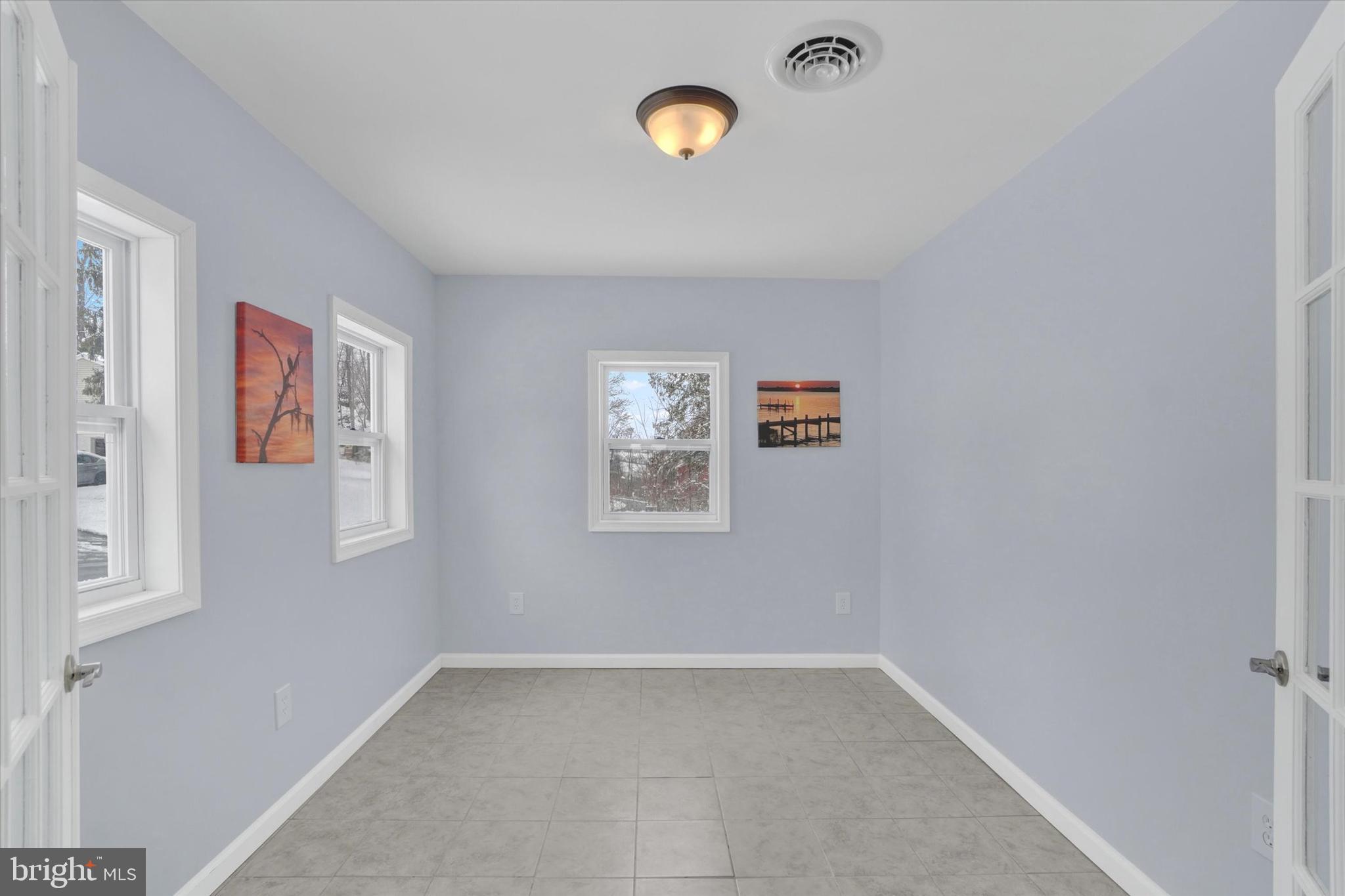 GLEN ROCK - Residential