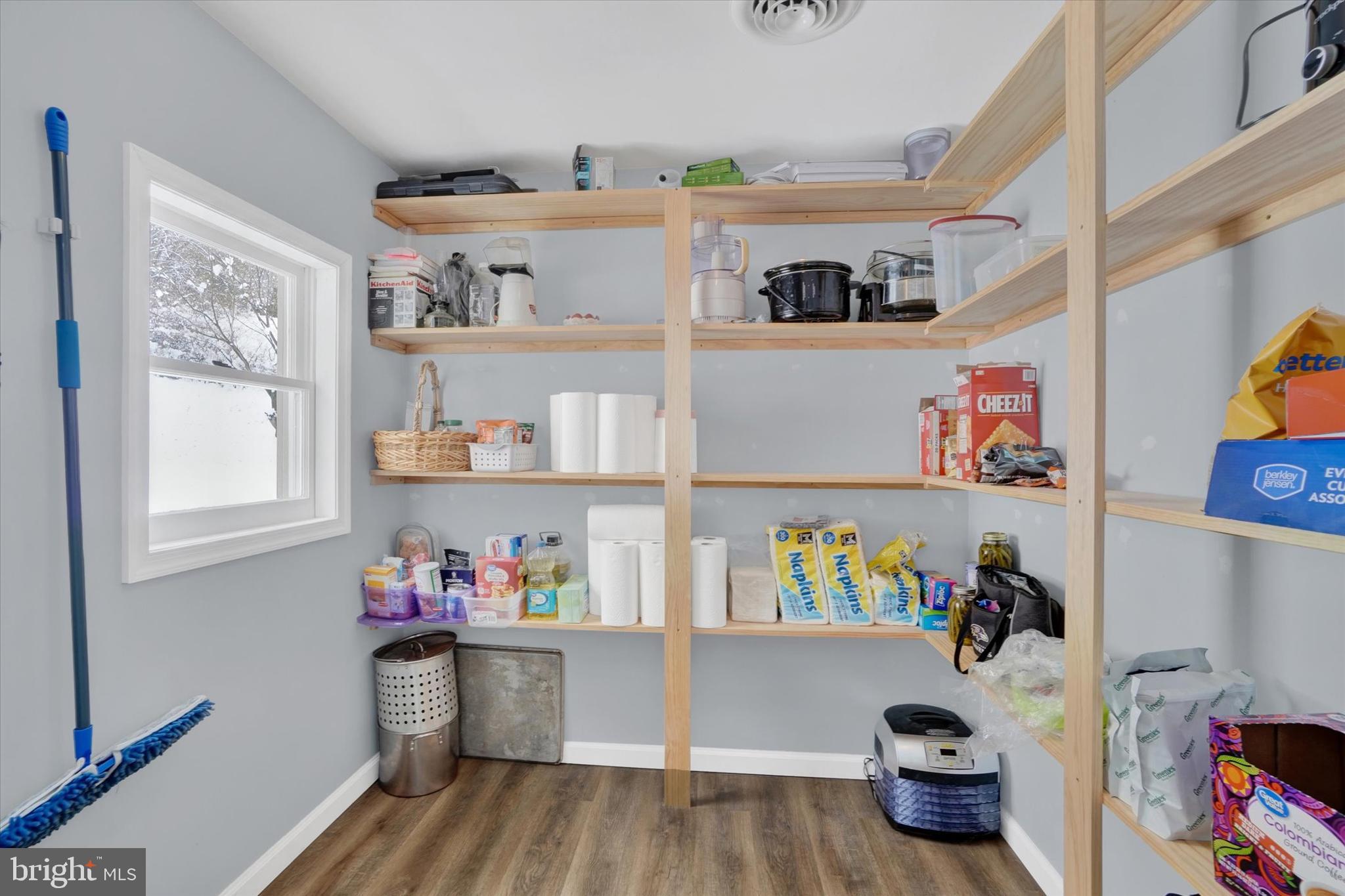 GLEN ROCK - Residential