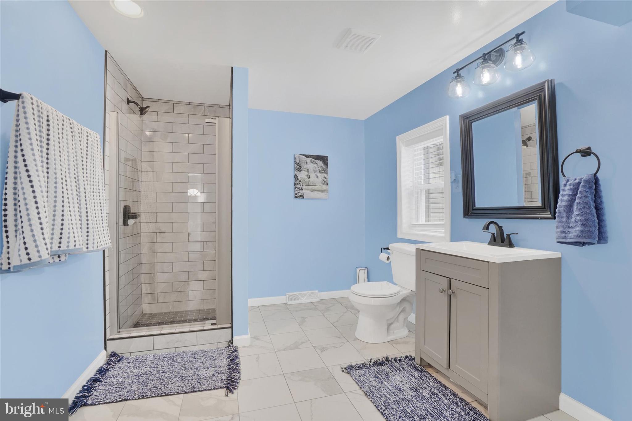 GLEN ROCK - Residential