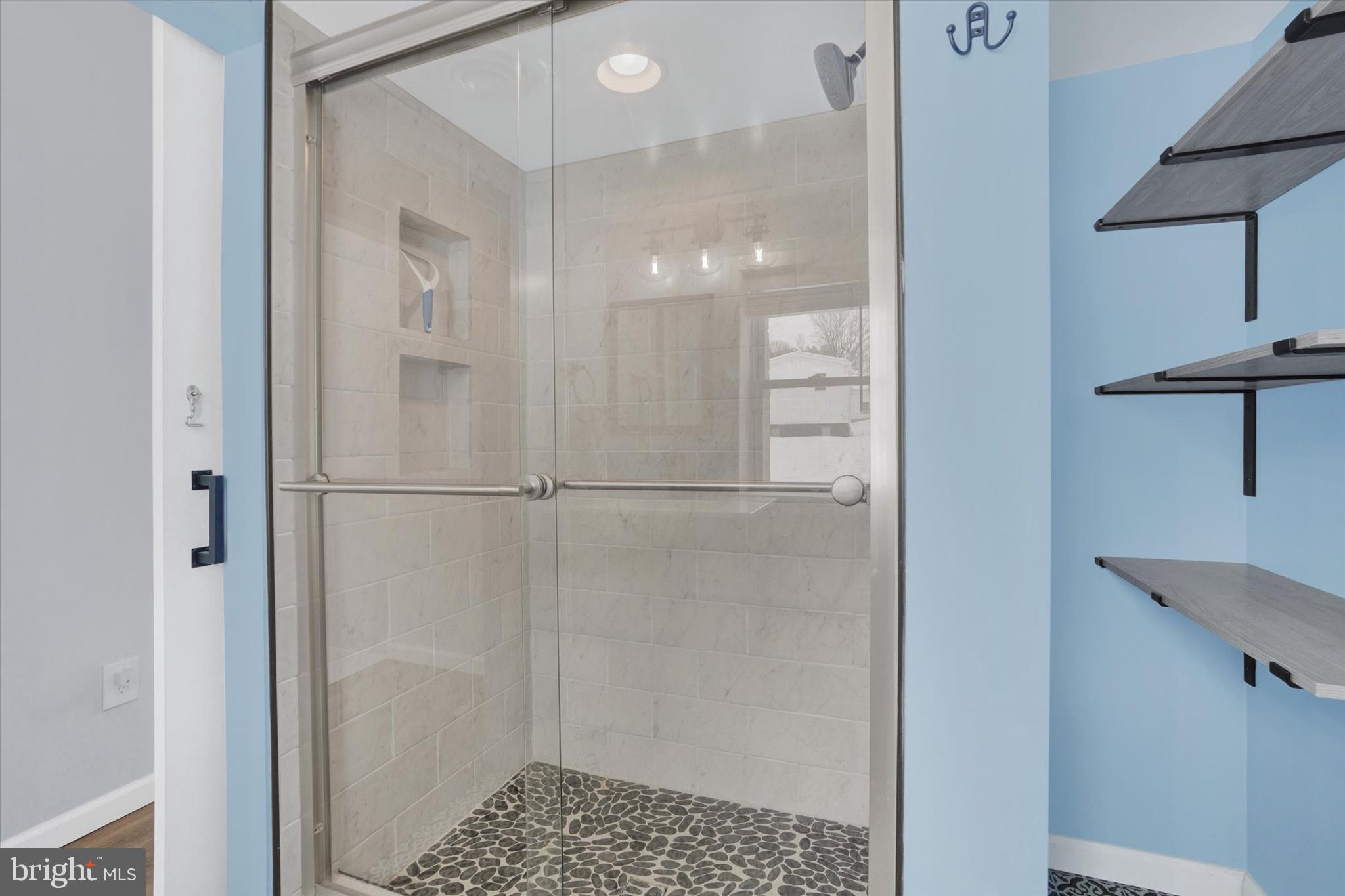 GLEN ROCK - Residential