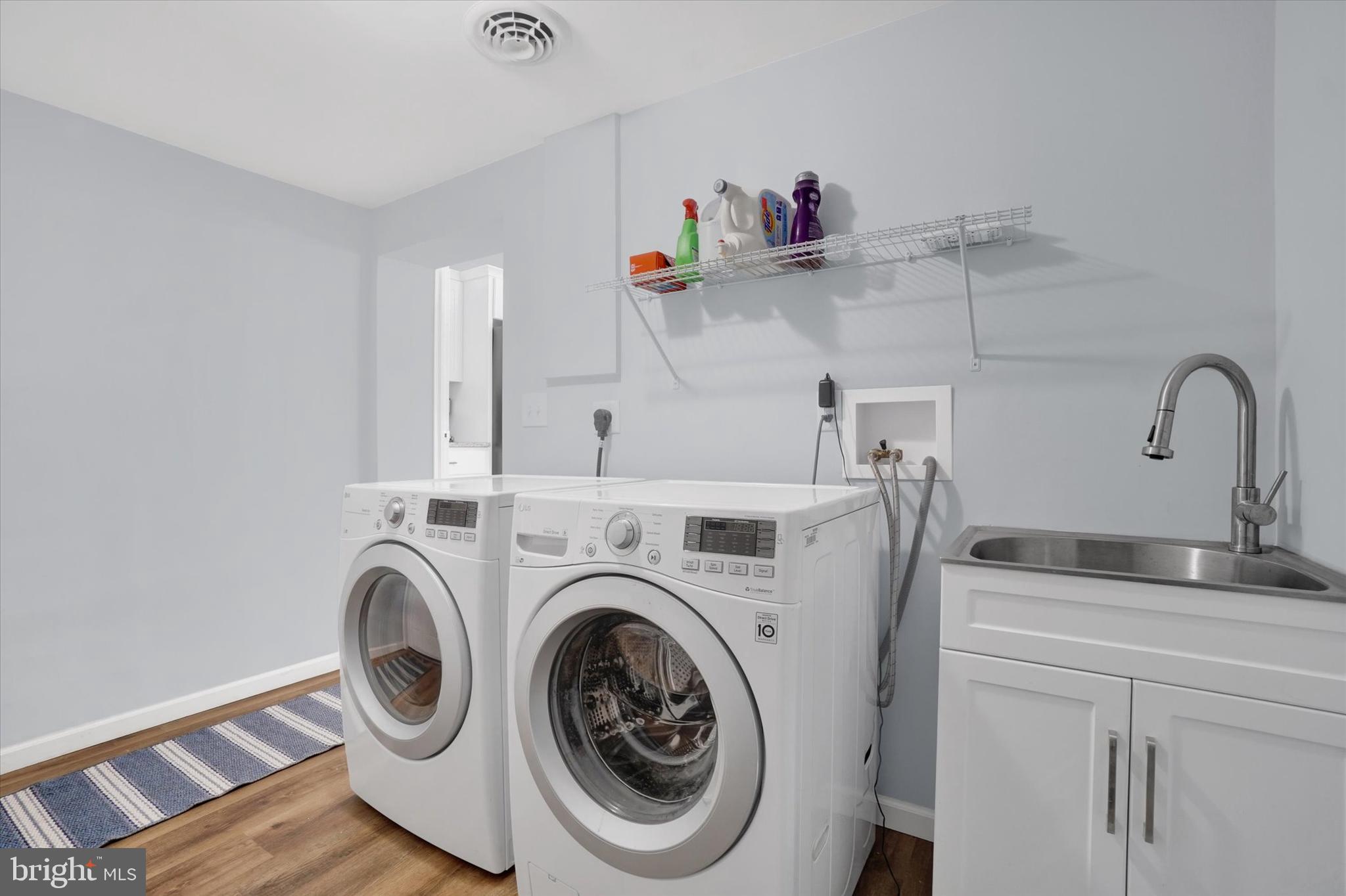 GLEN ROCK - Residential