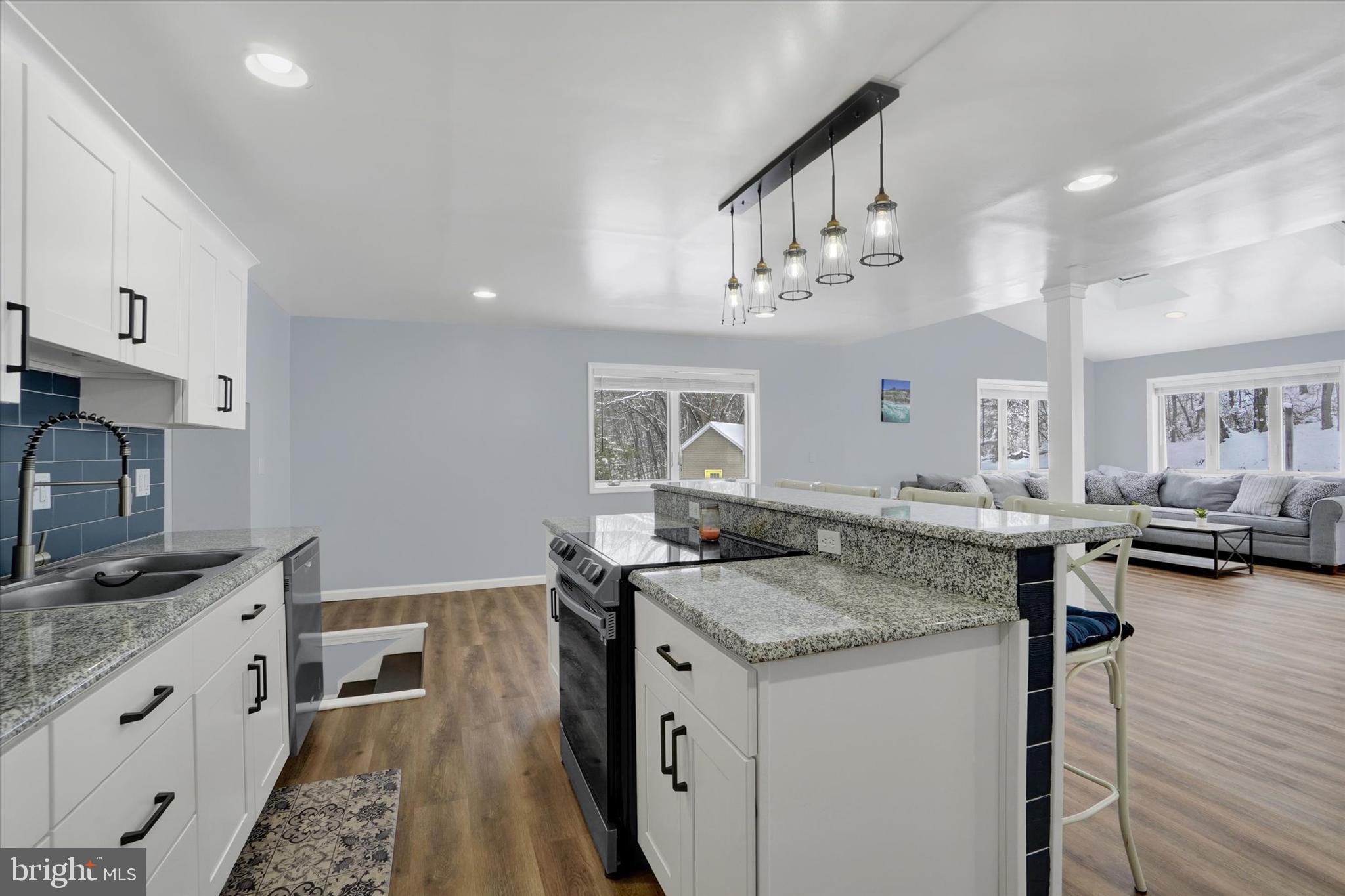 GLEN ROCK - Residential