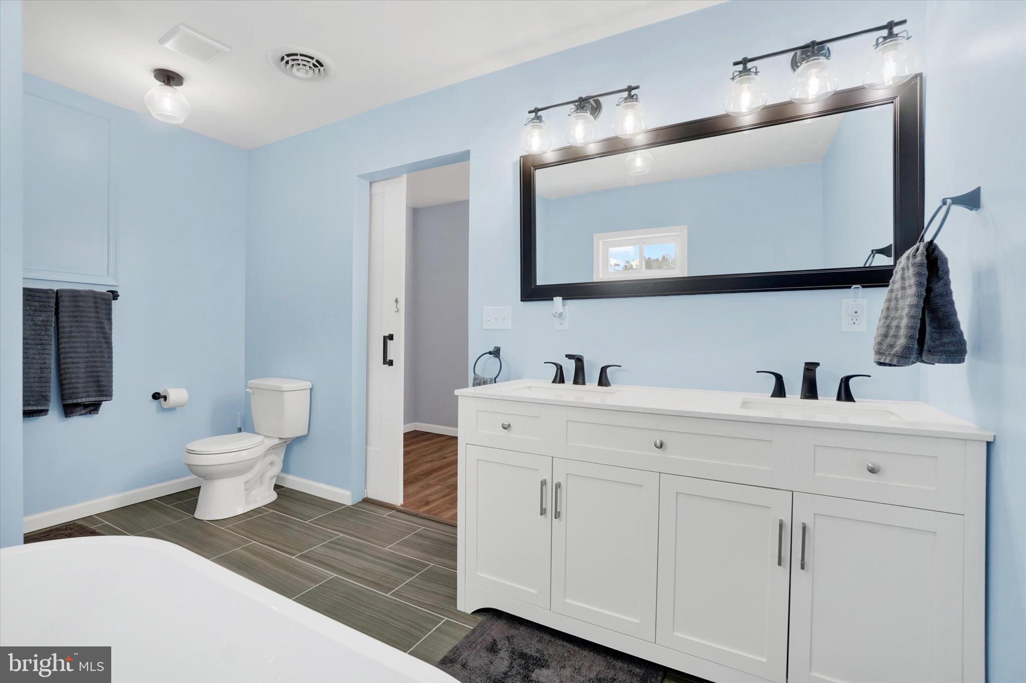 GLEN ROCK - Residential