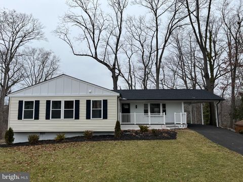 2408 WILLIAM AND MARY DRIVE ALEXANDRIA VA 22308