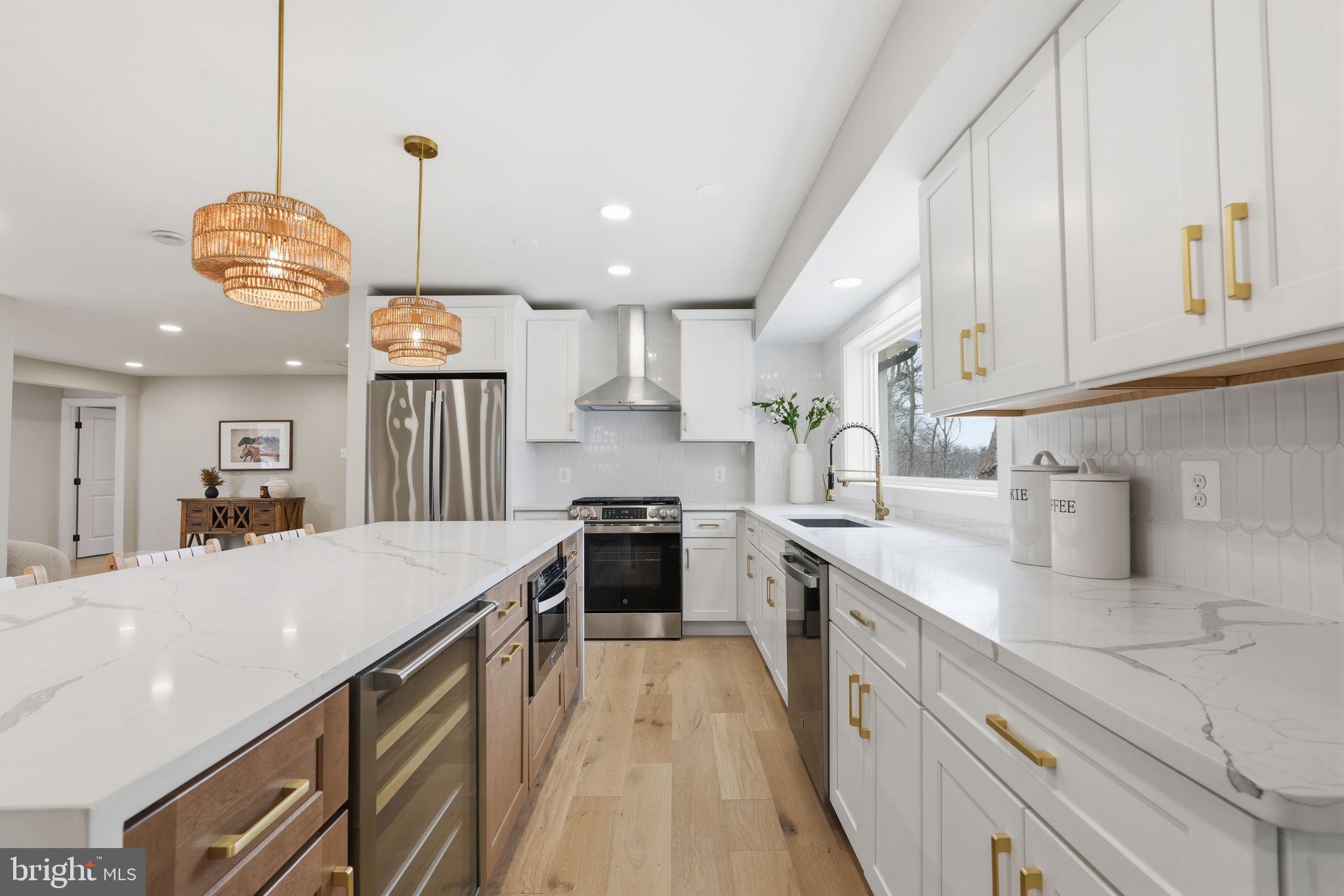 2408 WILLIAM AND MARY DRIVE