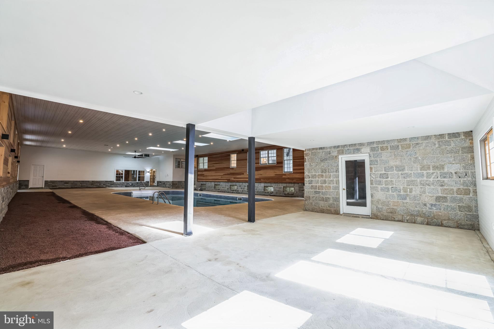 YORKSHIRE ESTS - Residential