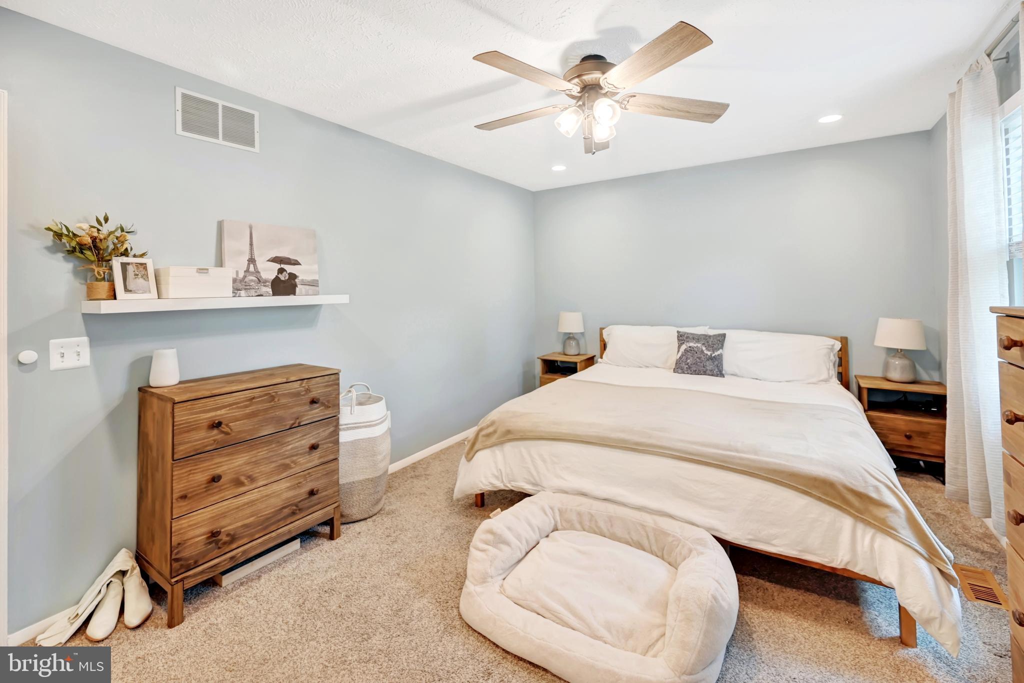 CHESTERFIELD - Residential