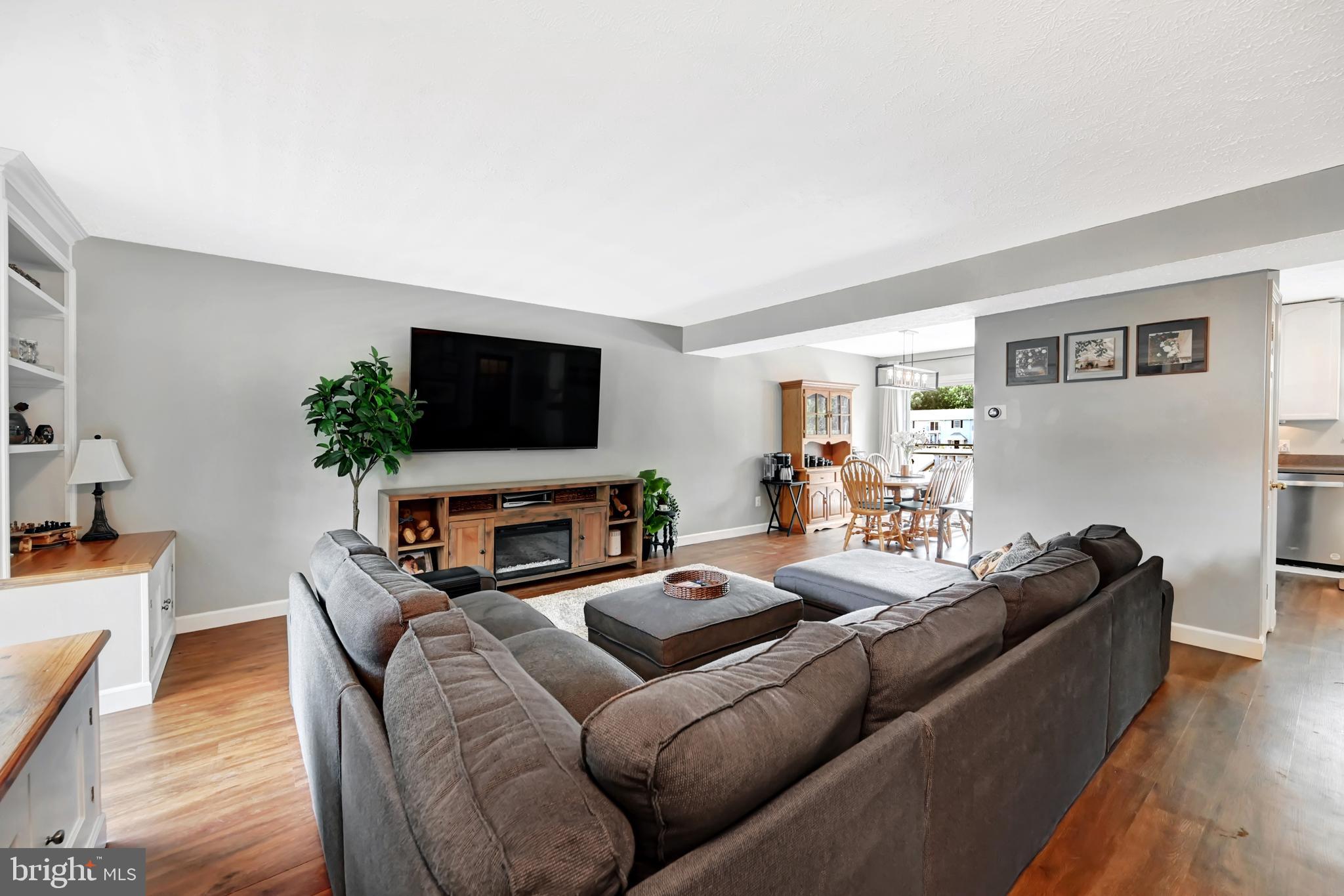 CHESTERFIELD - Residential