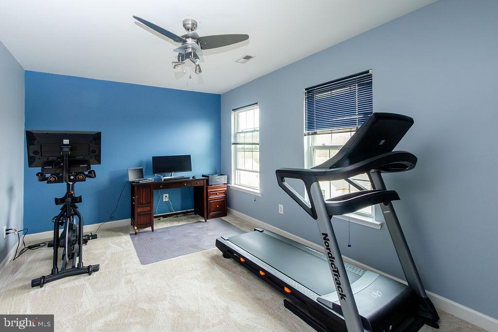 ACADEMY HILLS - Residential