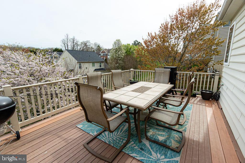 ACADEMY HILLS - Residential