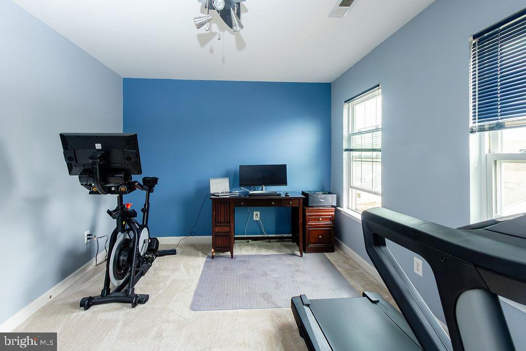 ACADEMY HILLS - Residential