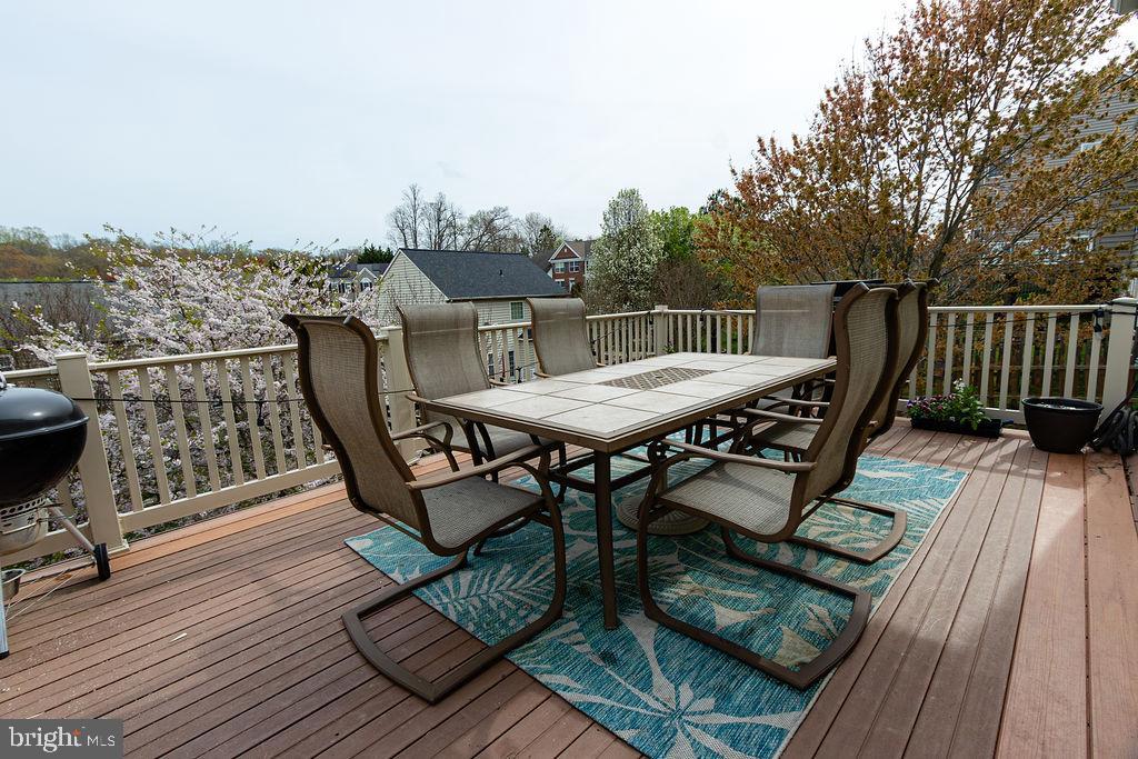 ACADEMY HILLS - Residential