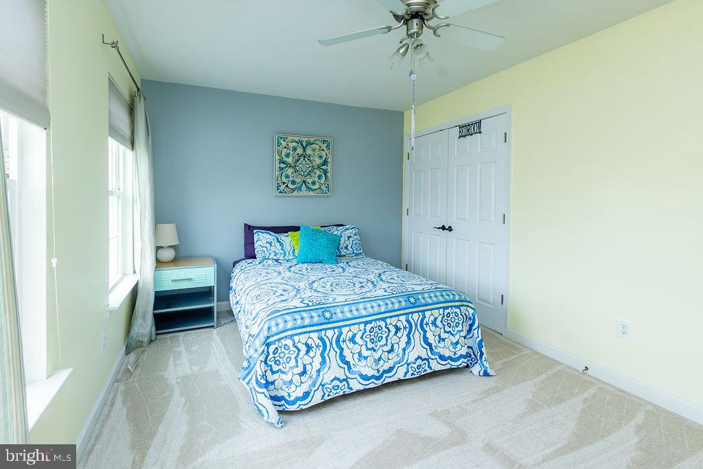 ACADEMY HILLS - Residential