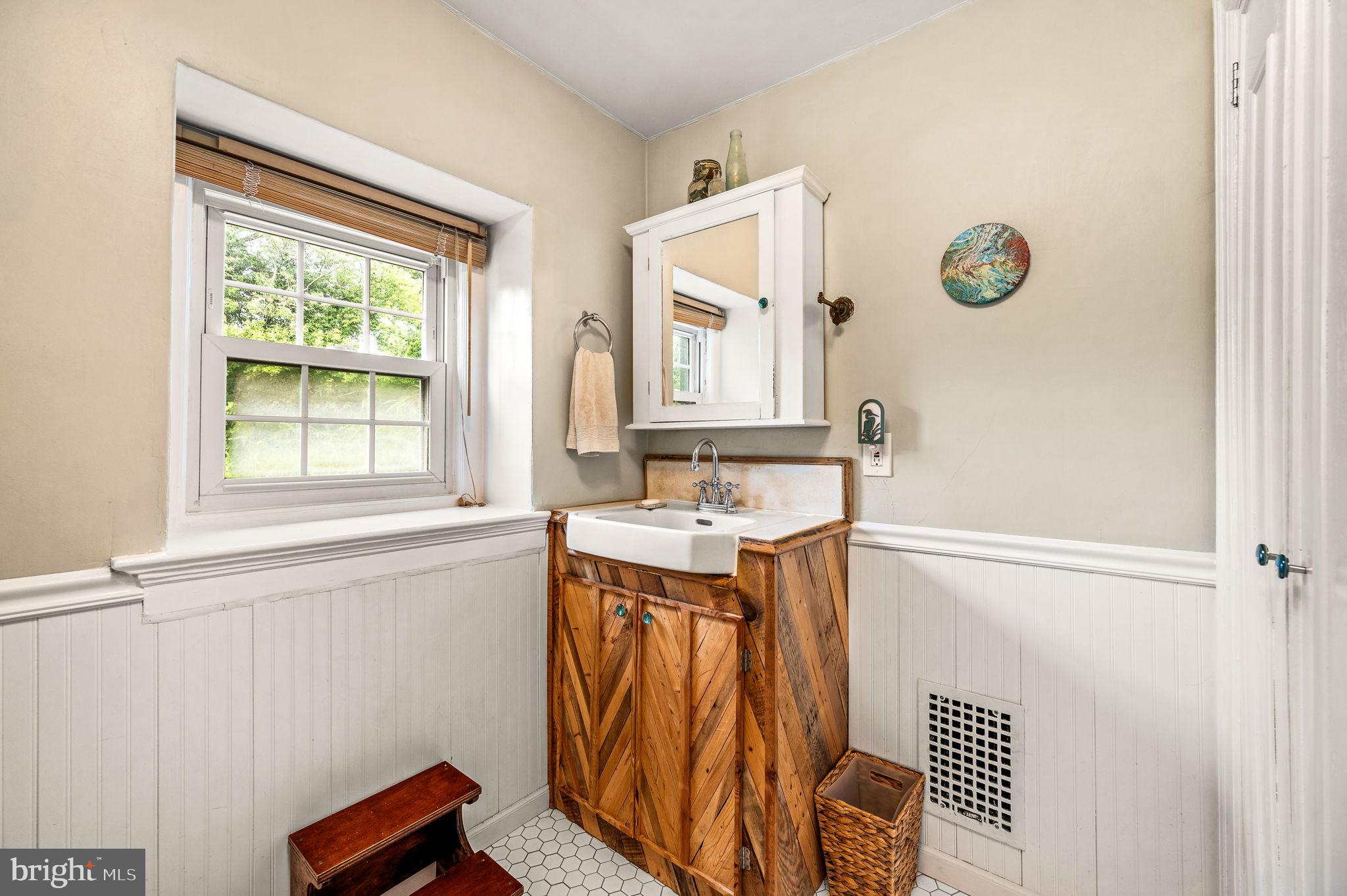 GERMANTOWN - Residential