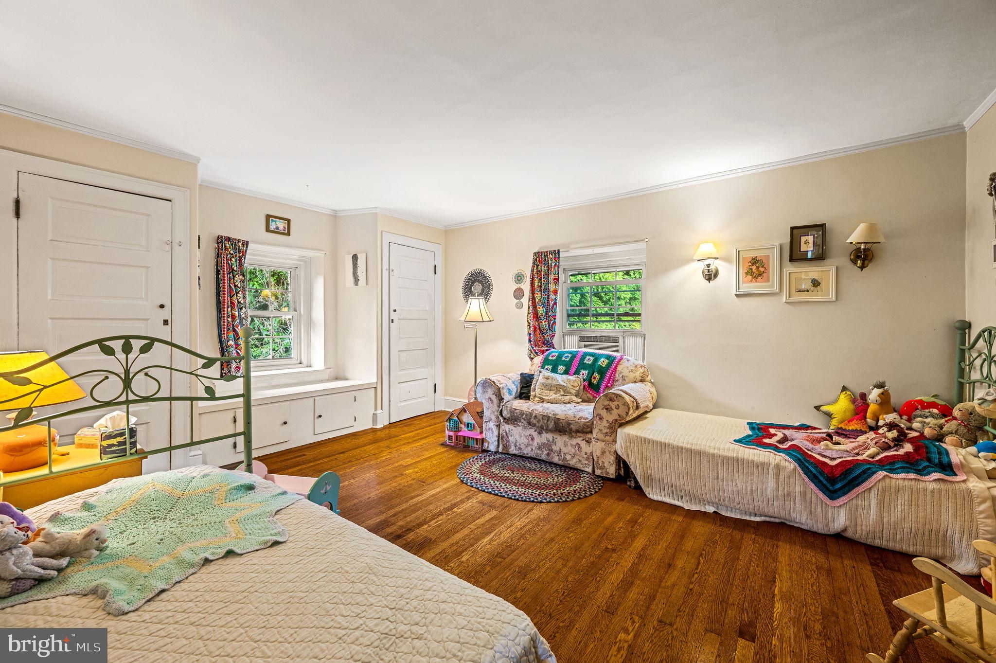 GERMANTOWN - Residential