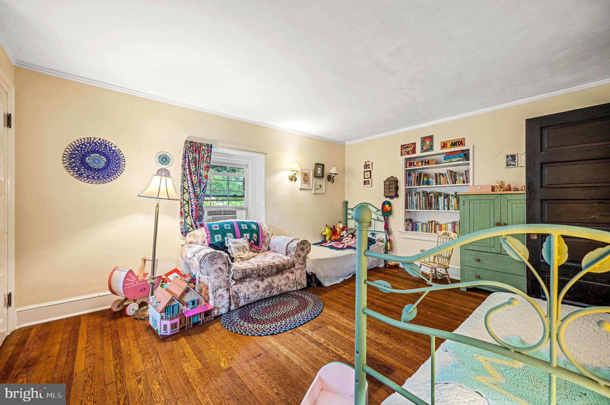 GERMANTOWN - Residential