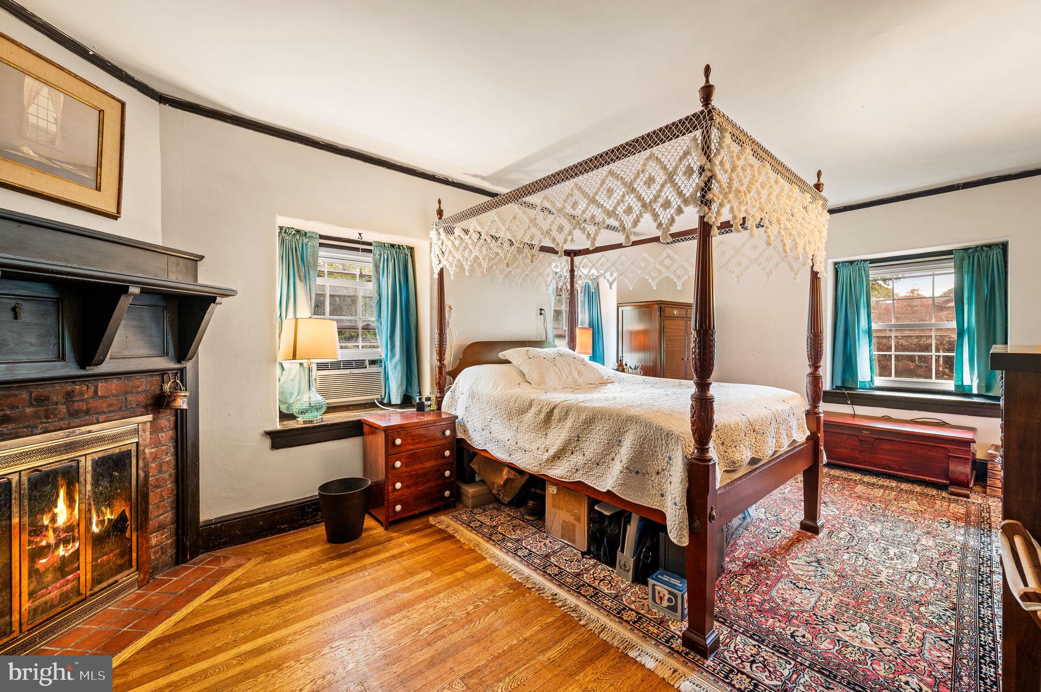 GERMANTOWN - Residential