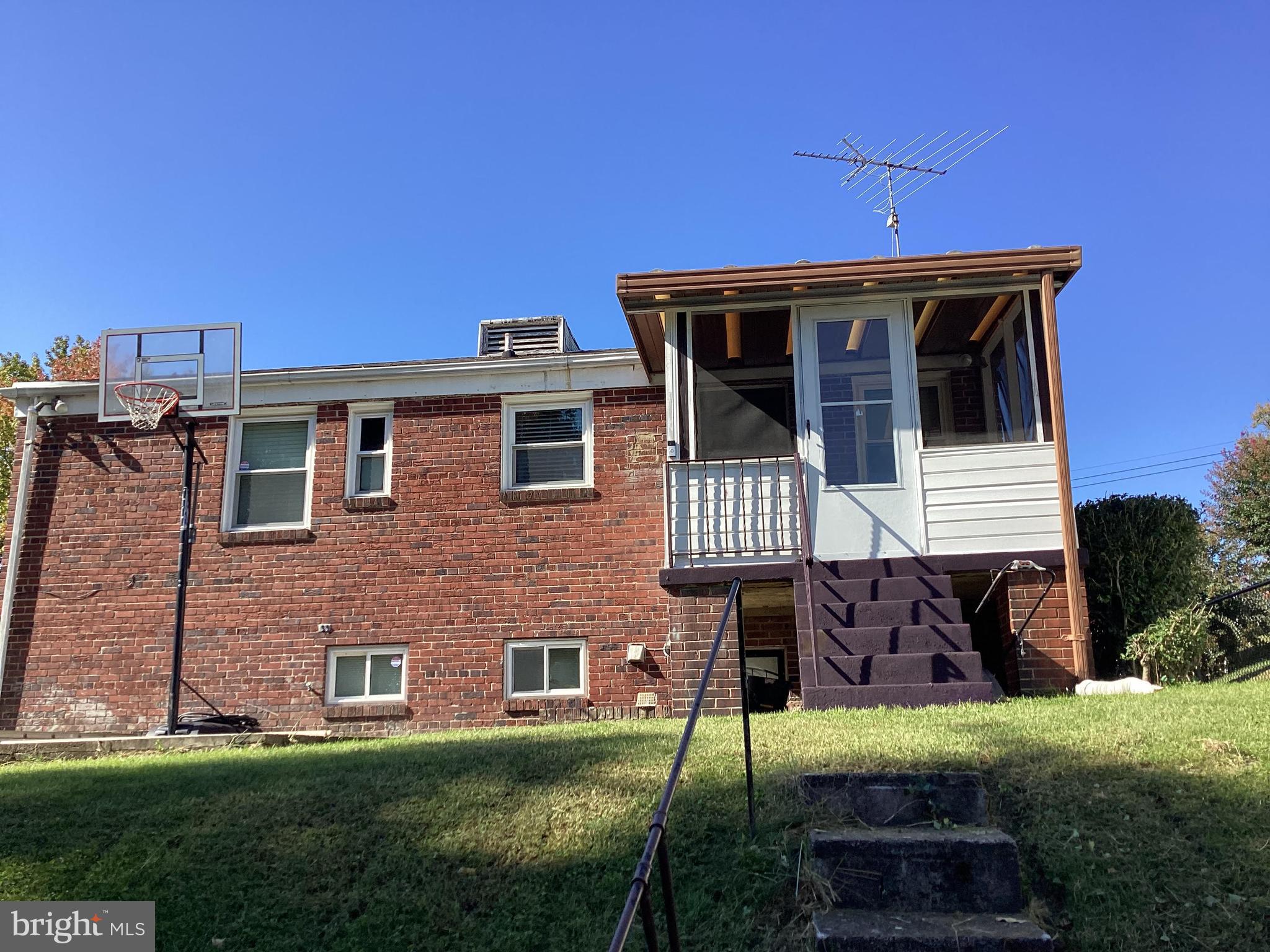 CEDAR VALLEY - Residential