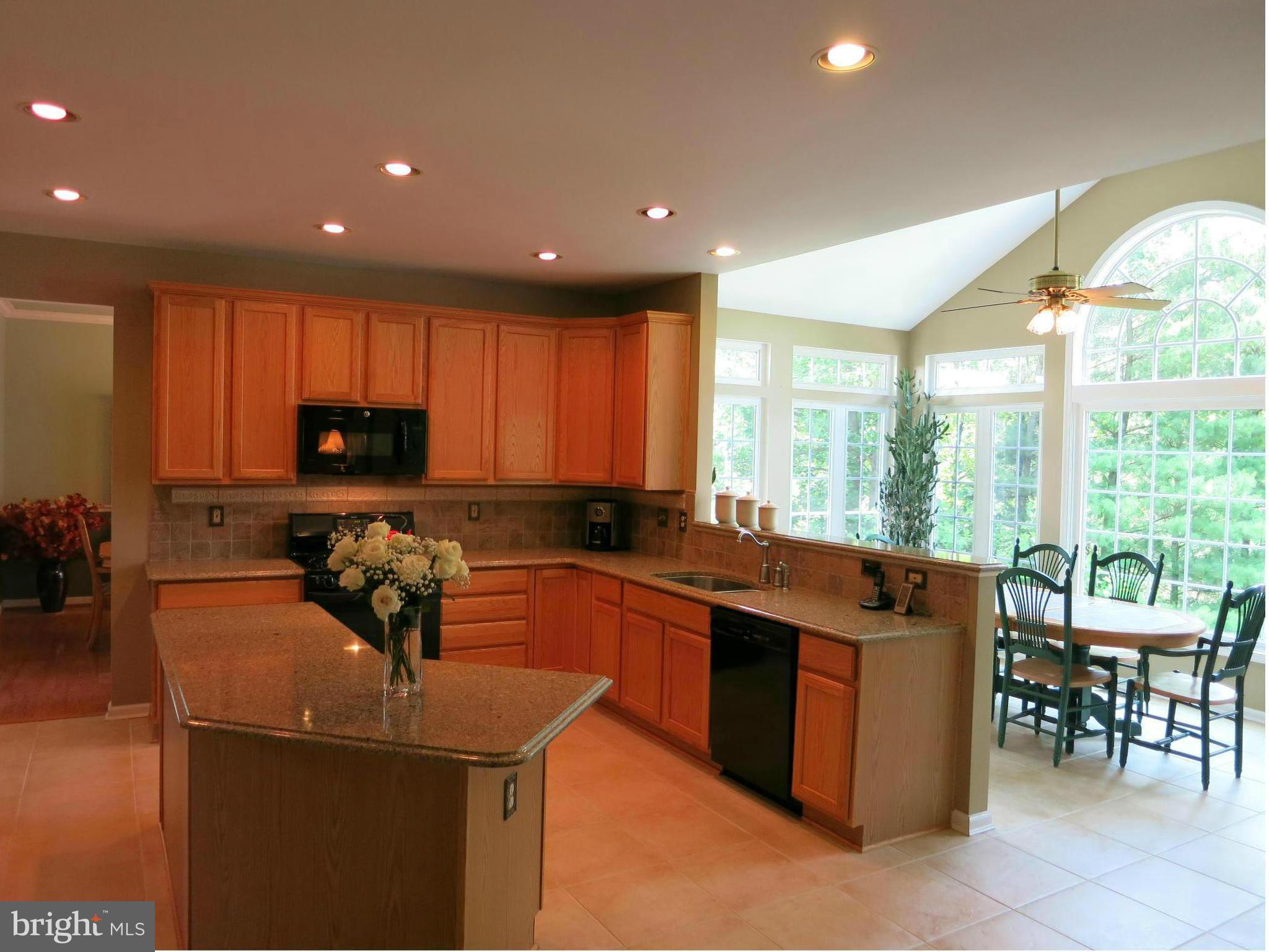 AUTUMN VIEW - Residential