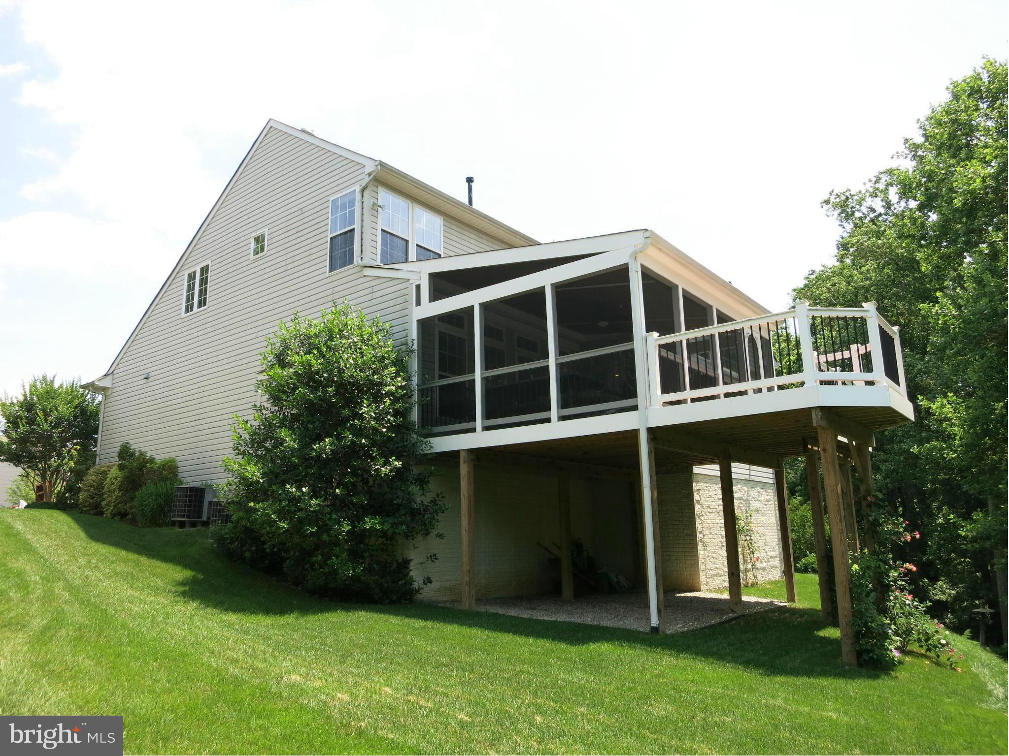 AUTUMN VIEW - Residential