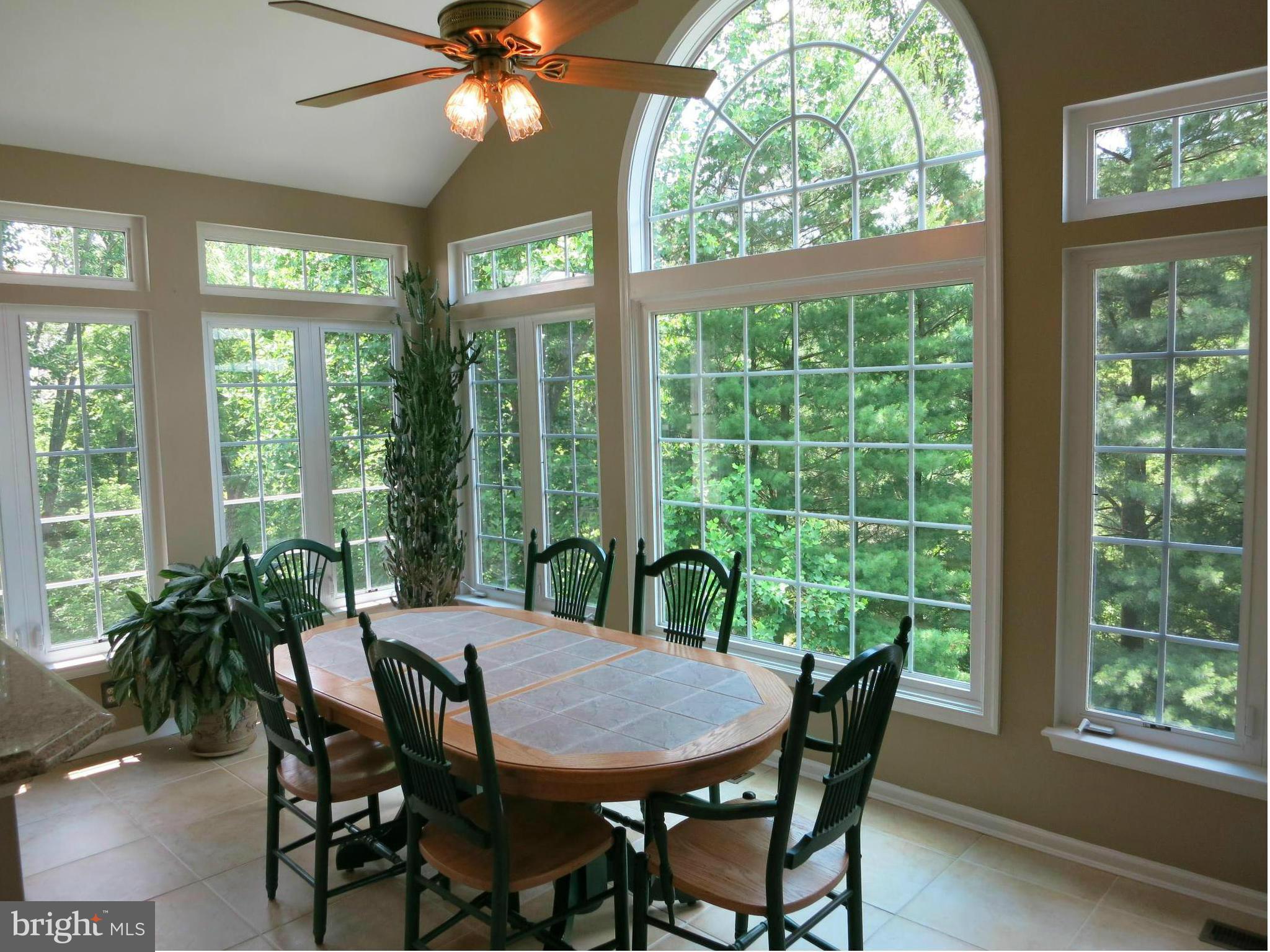 AUTUMN VIEW - Residential