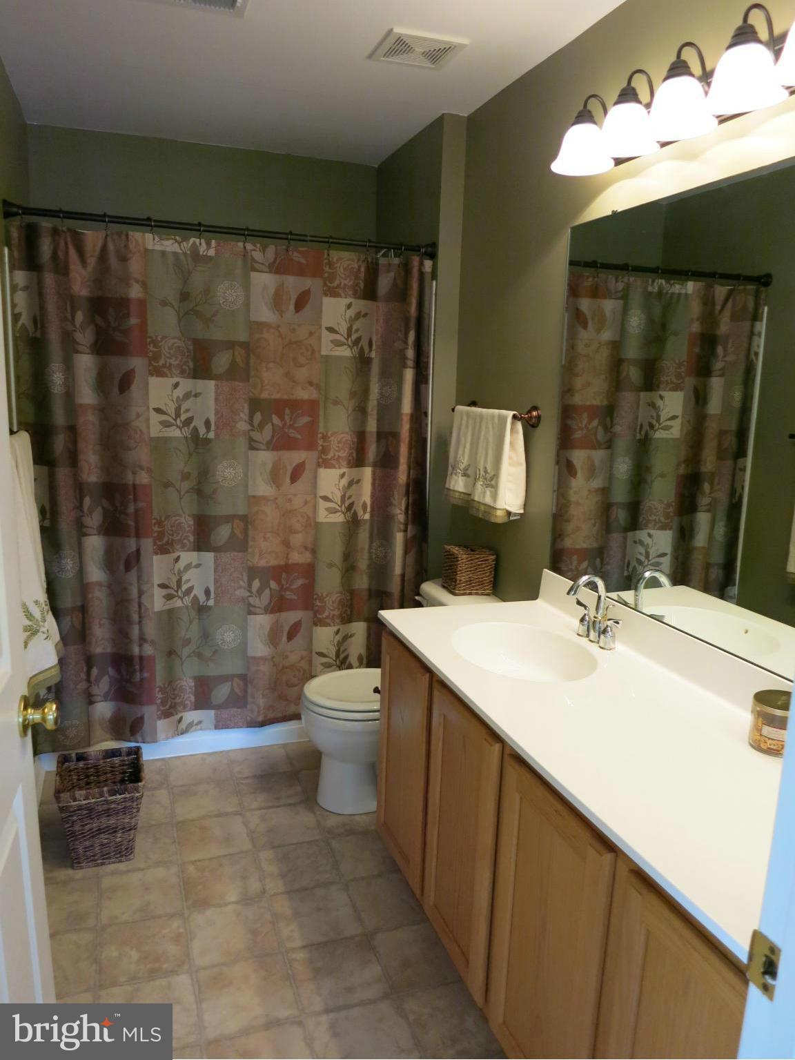 AUTUMN VIEW - Residential