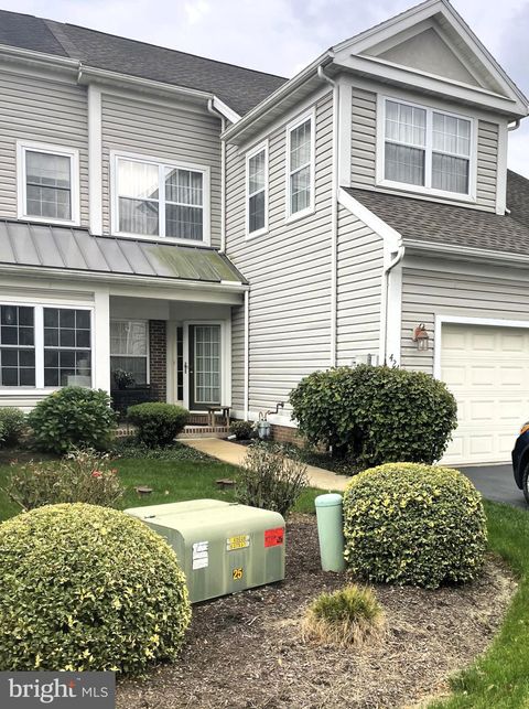 Photo of 424 Oak Hill Lane, READING, PA 19610 (MLS # PABK2064986)