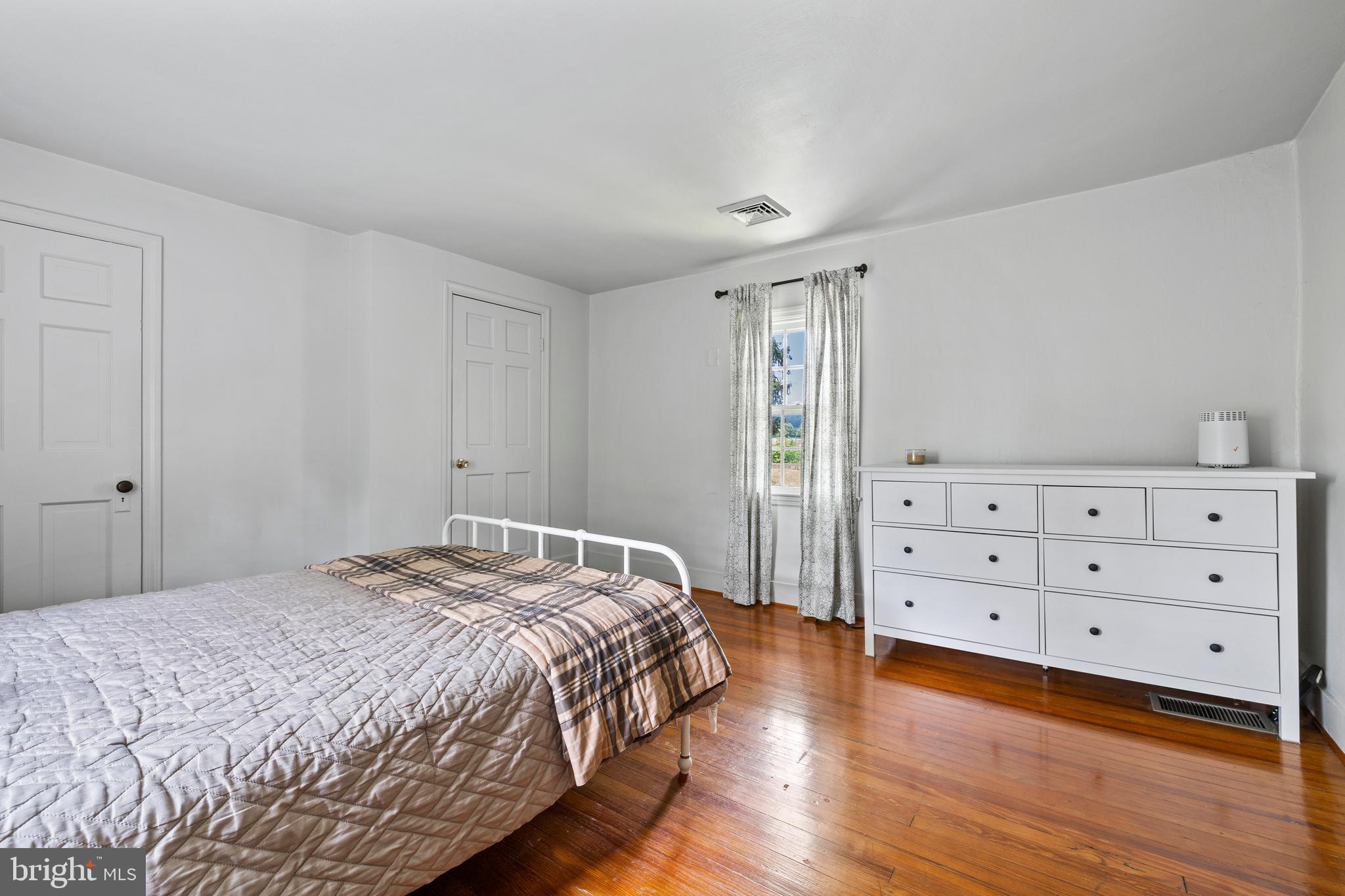 GLYNDON - Residential