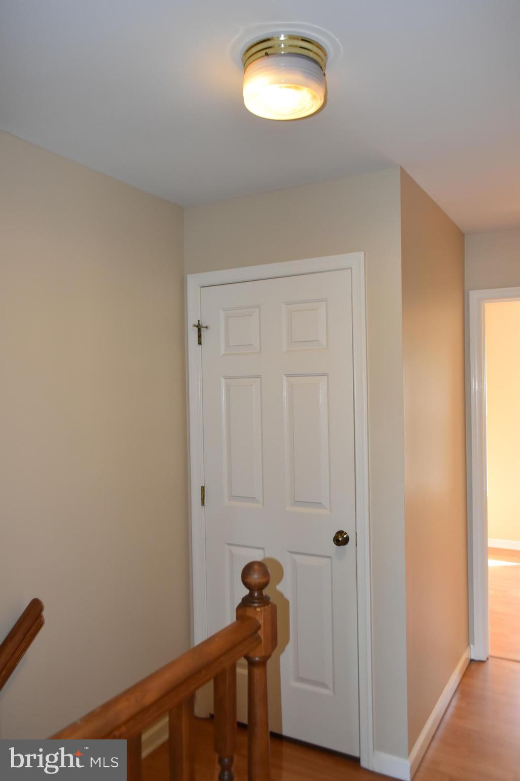 HAMPDEN COURT - Residential Lease