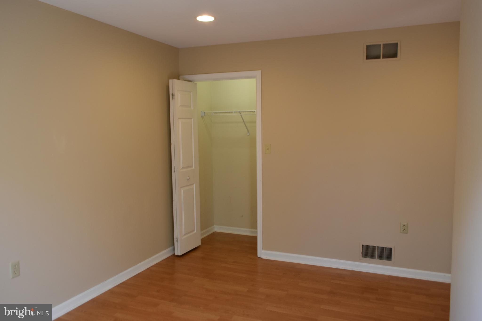 HAMPDEN COURT - Residential Lease