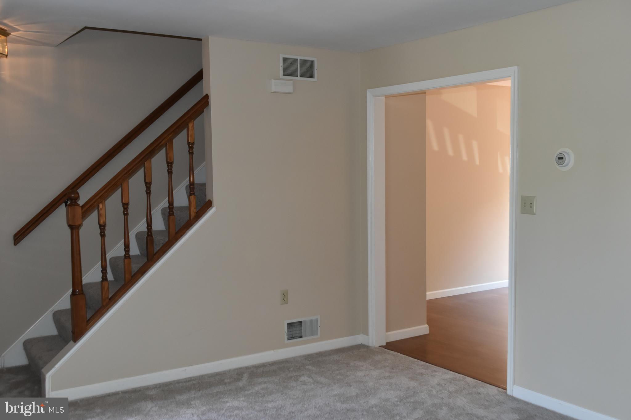 HAMPDEN COURT - Residential Lease