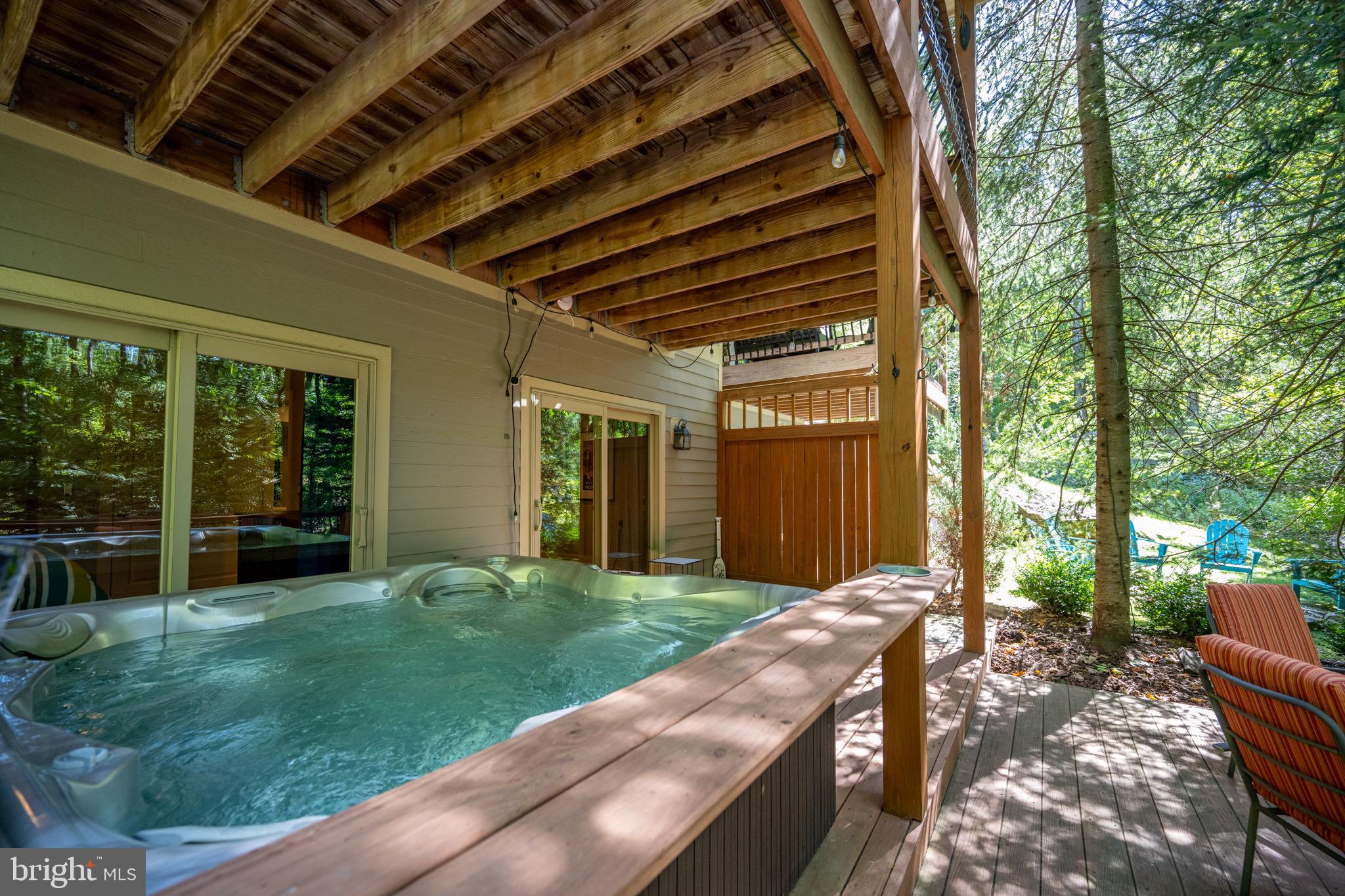 TIMBERLAKE VILLAGE - Residential