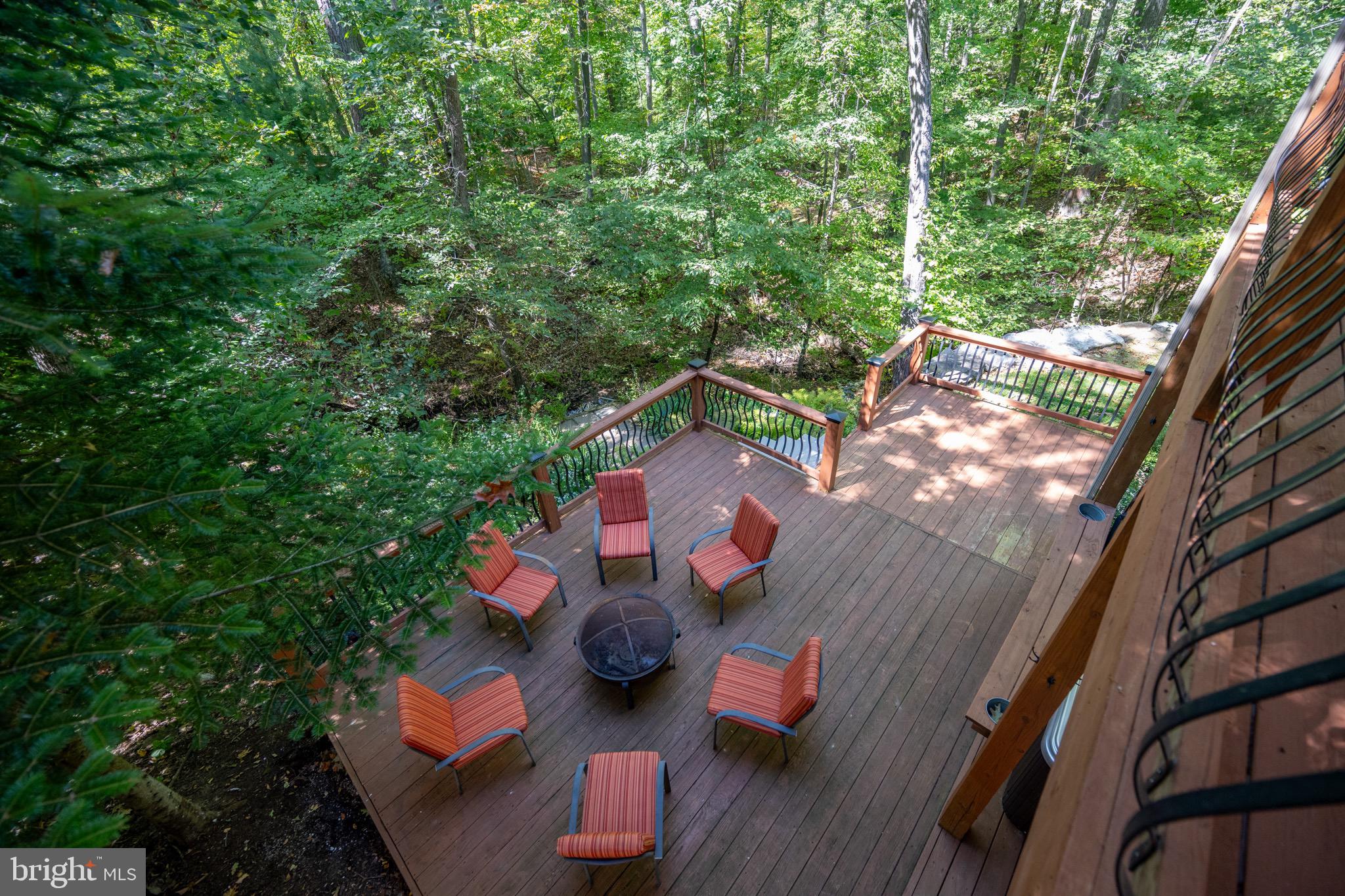 TIMBERLAKE VILLAGE - Residential