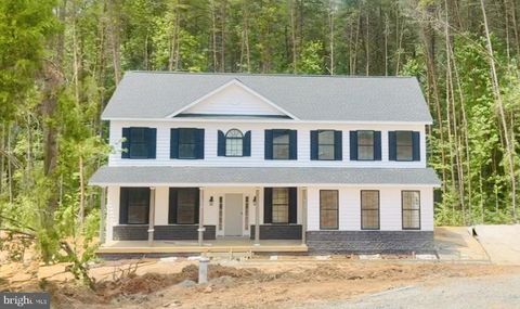 805 STEFANIGA RD. STAFFORD VA 22556