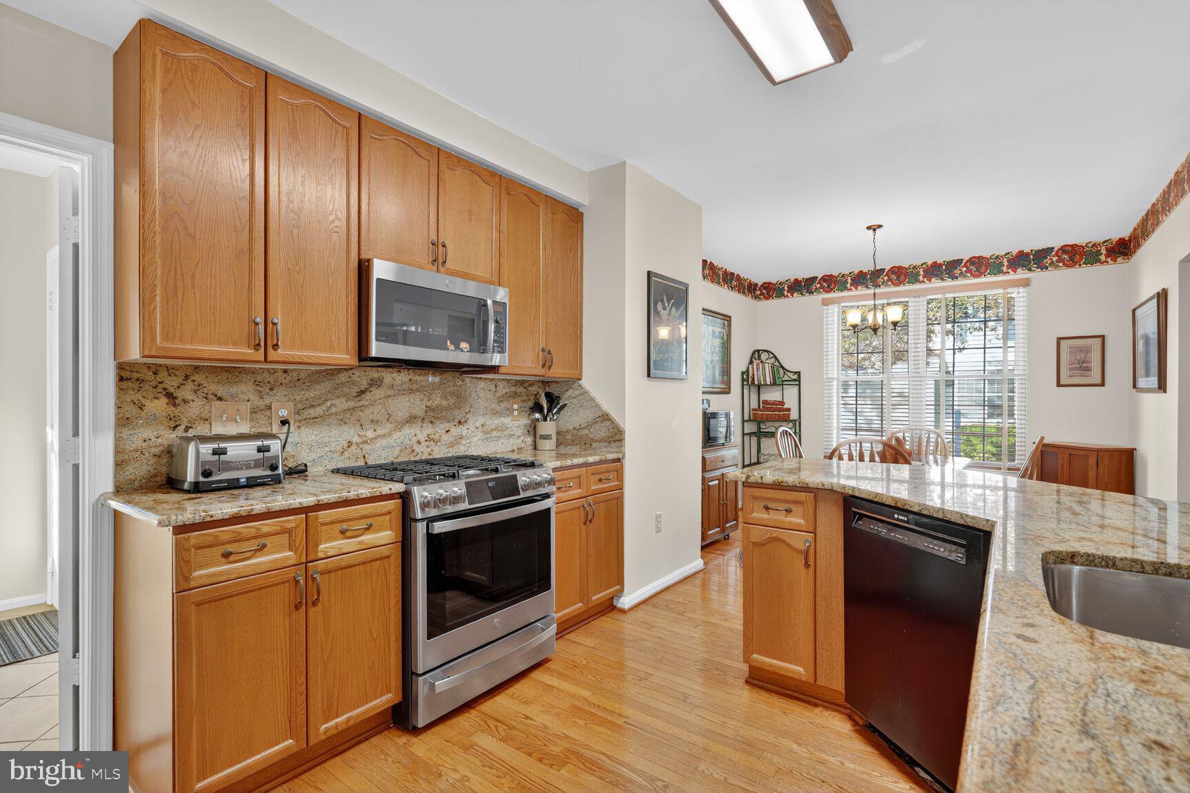 KINGSTOWNE - Residential