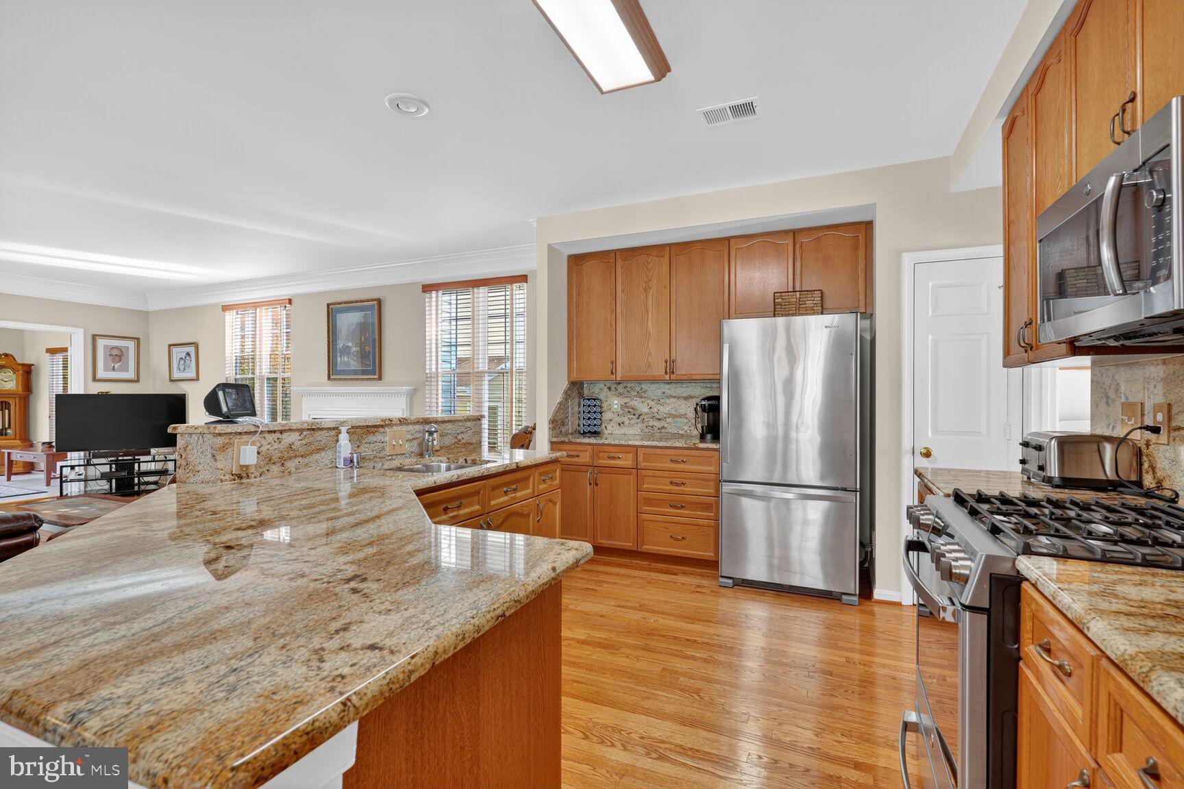 KINGSTOWNE - Residential