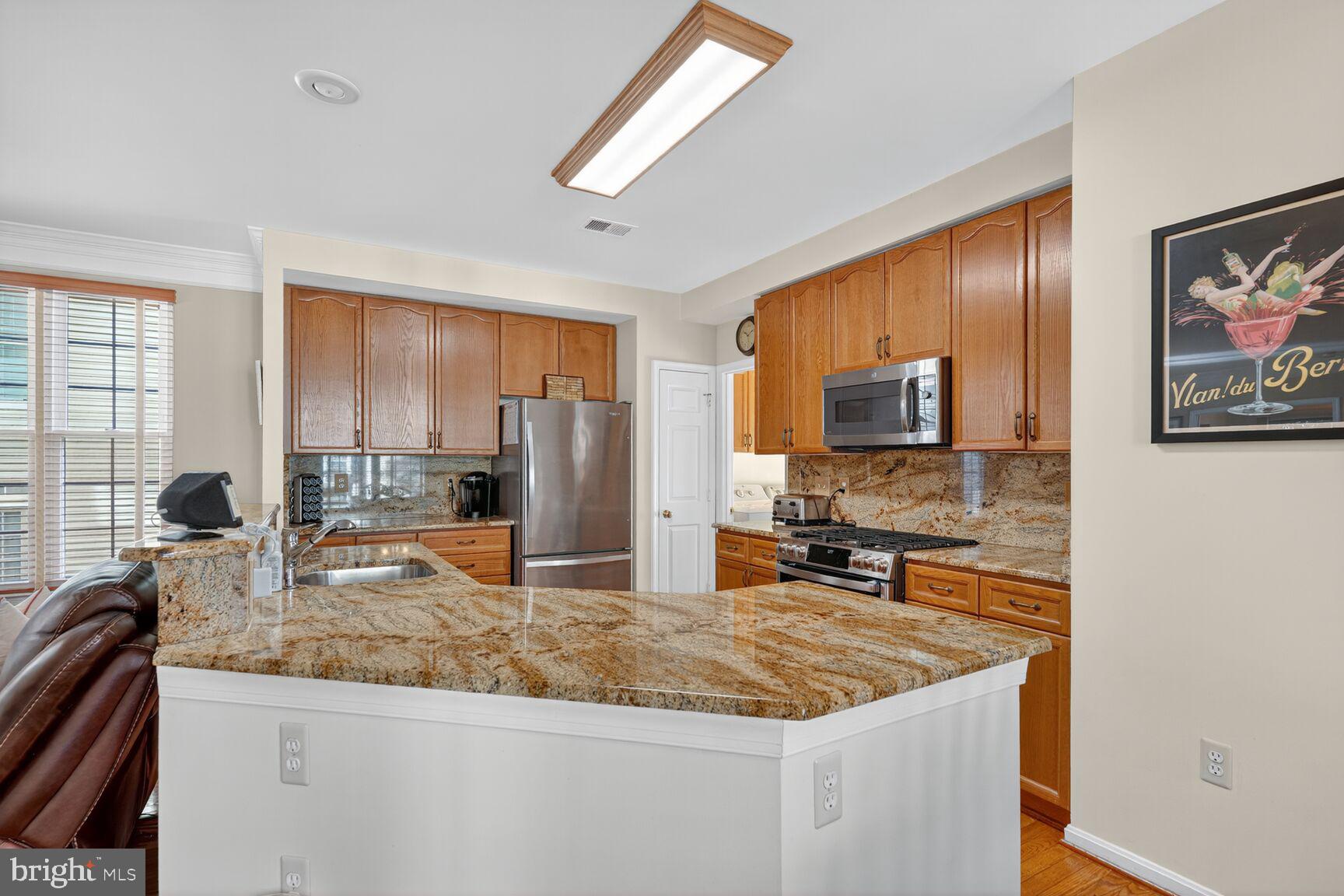 KINGSTOWNE - Residential