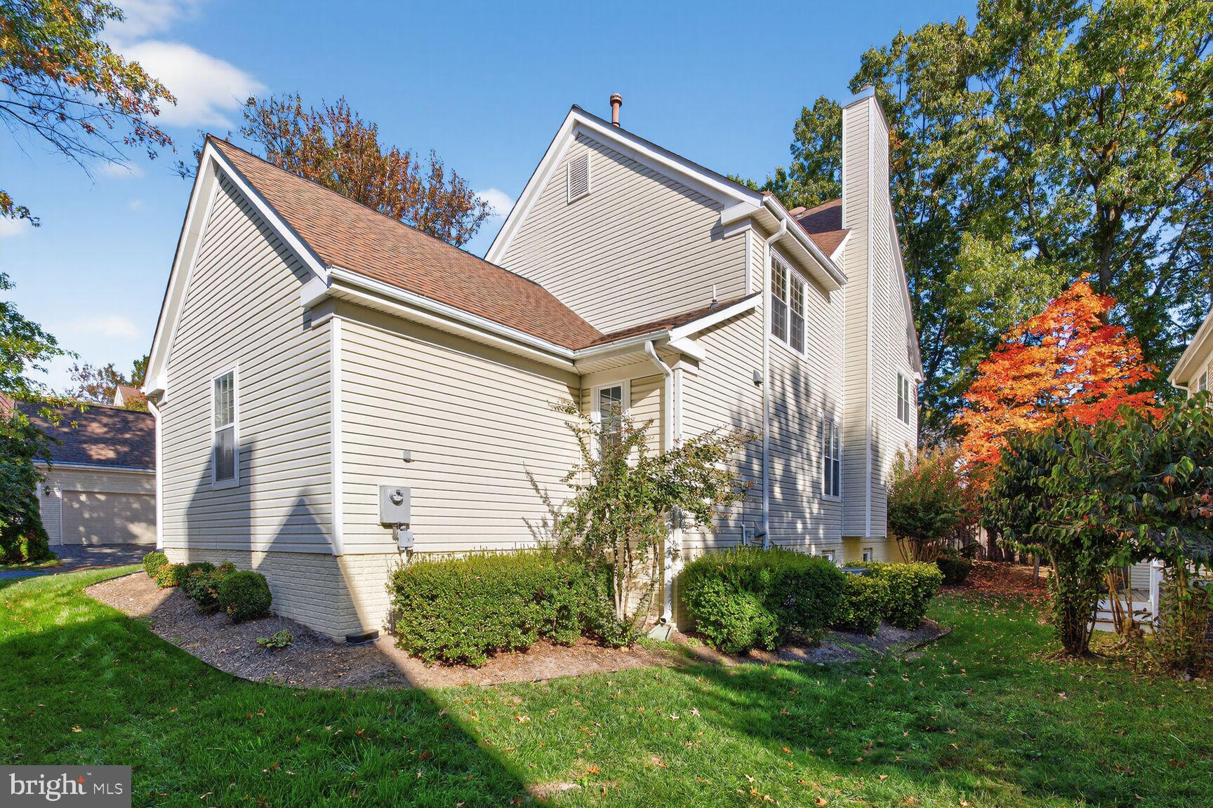 KINGSTOWNE - Residential