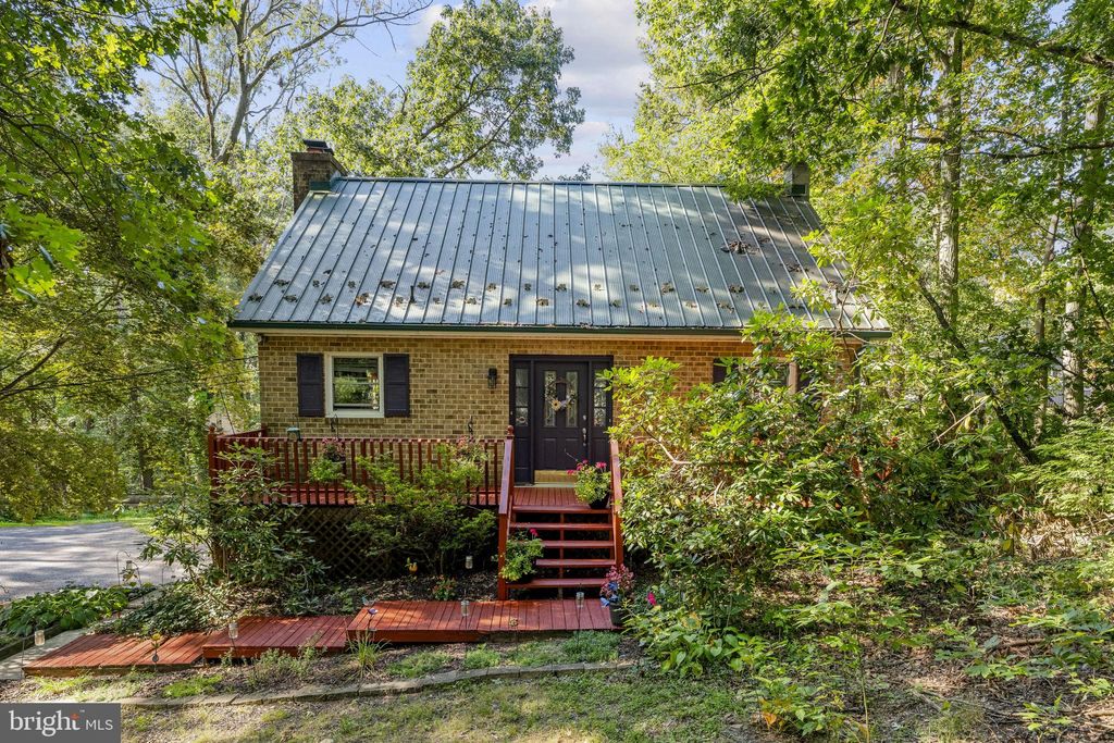 Photo of 600 Meetinghouse Road, GAP, PA 17527 (MLS # PALA2077196)