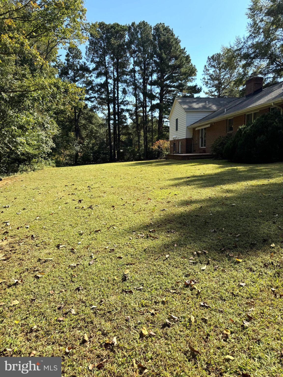 5381 STRAWBERRY LANE