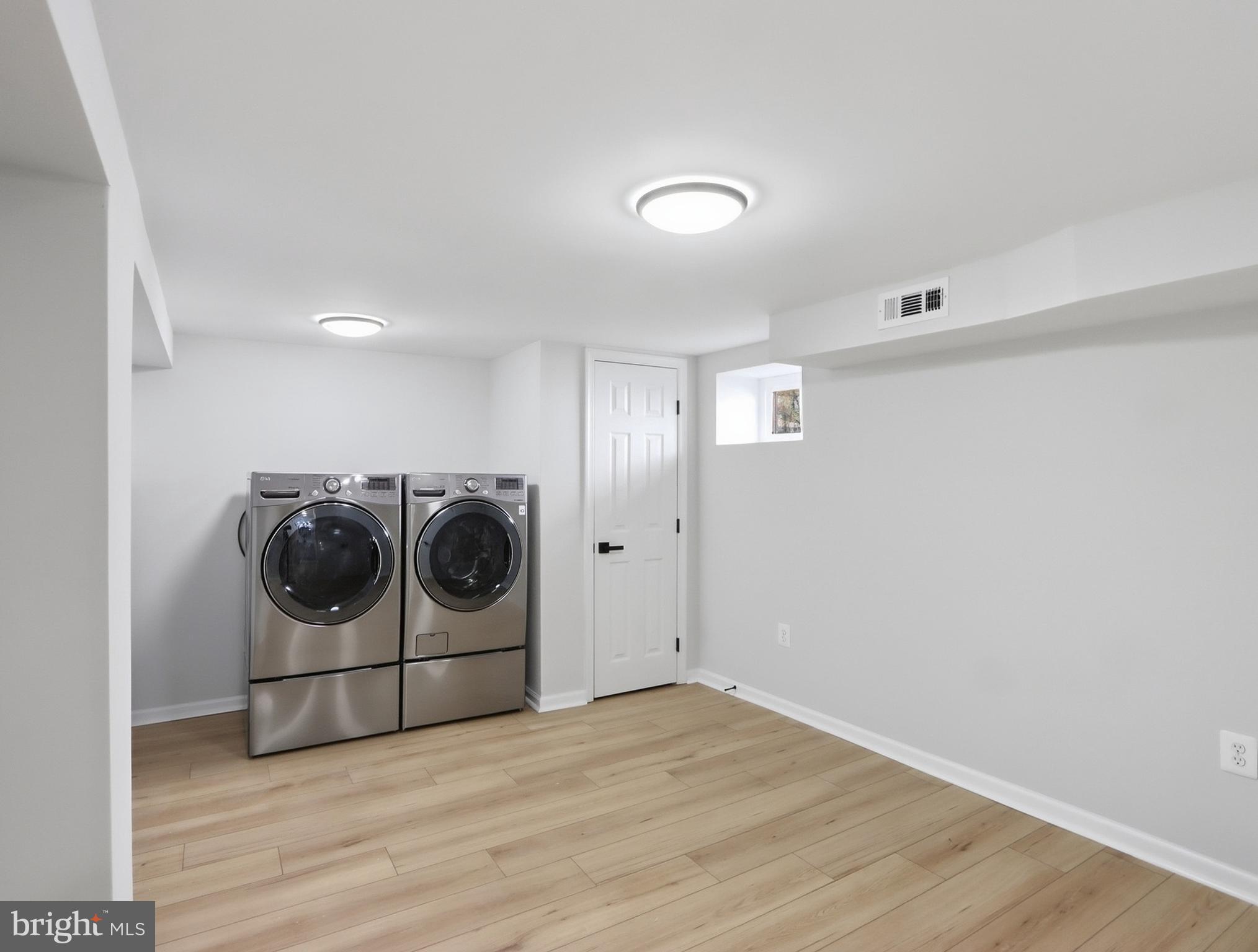 PARKVILLE - Residential