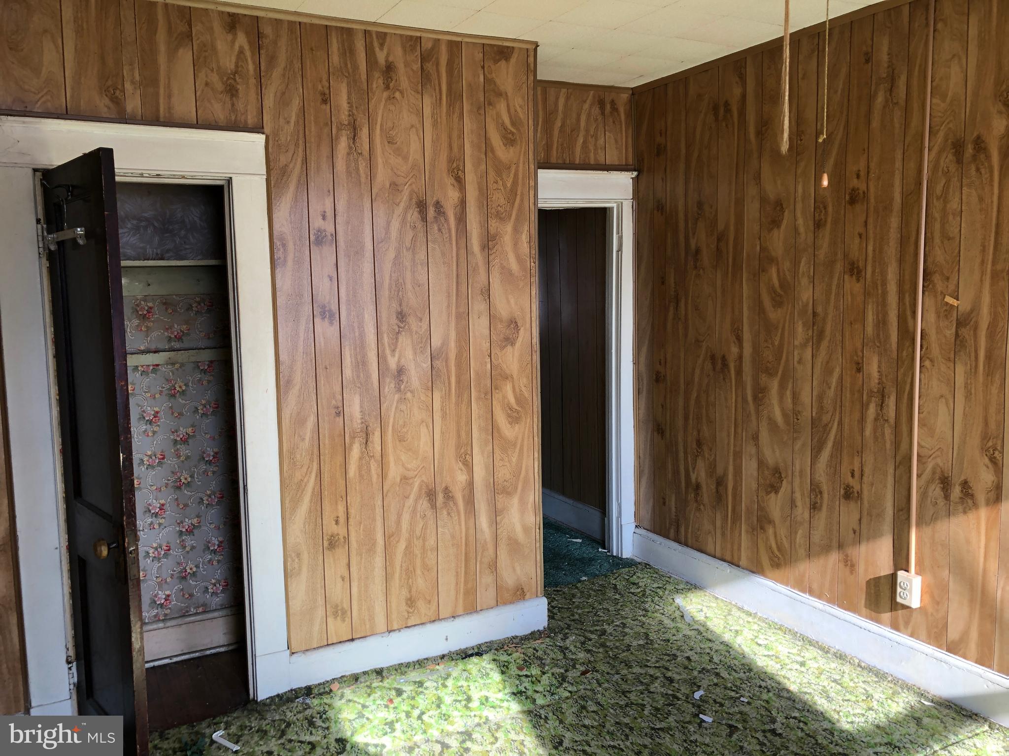 LEXINGTON - Residential