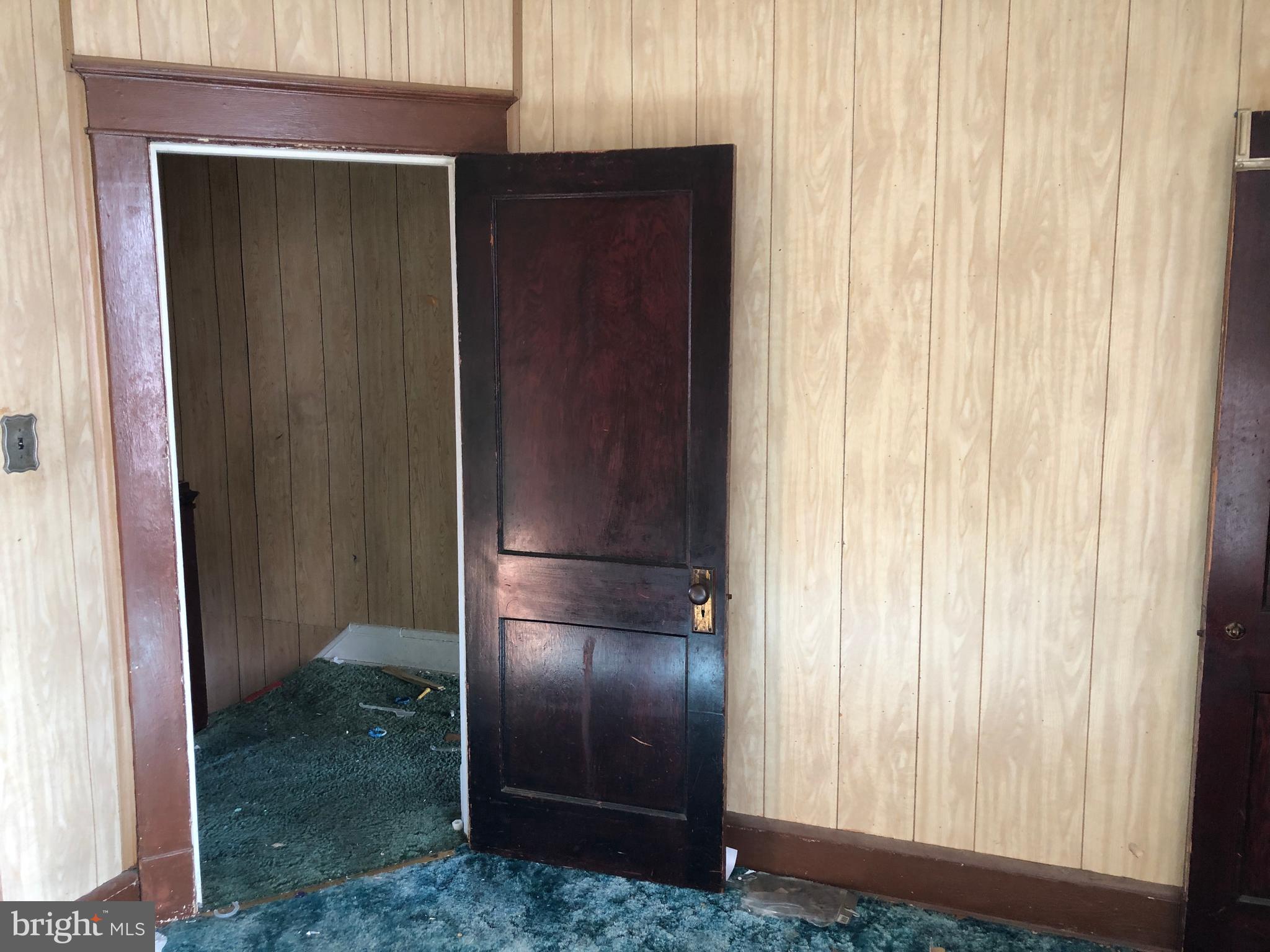 LEXINGTON - Residential