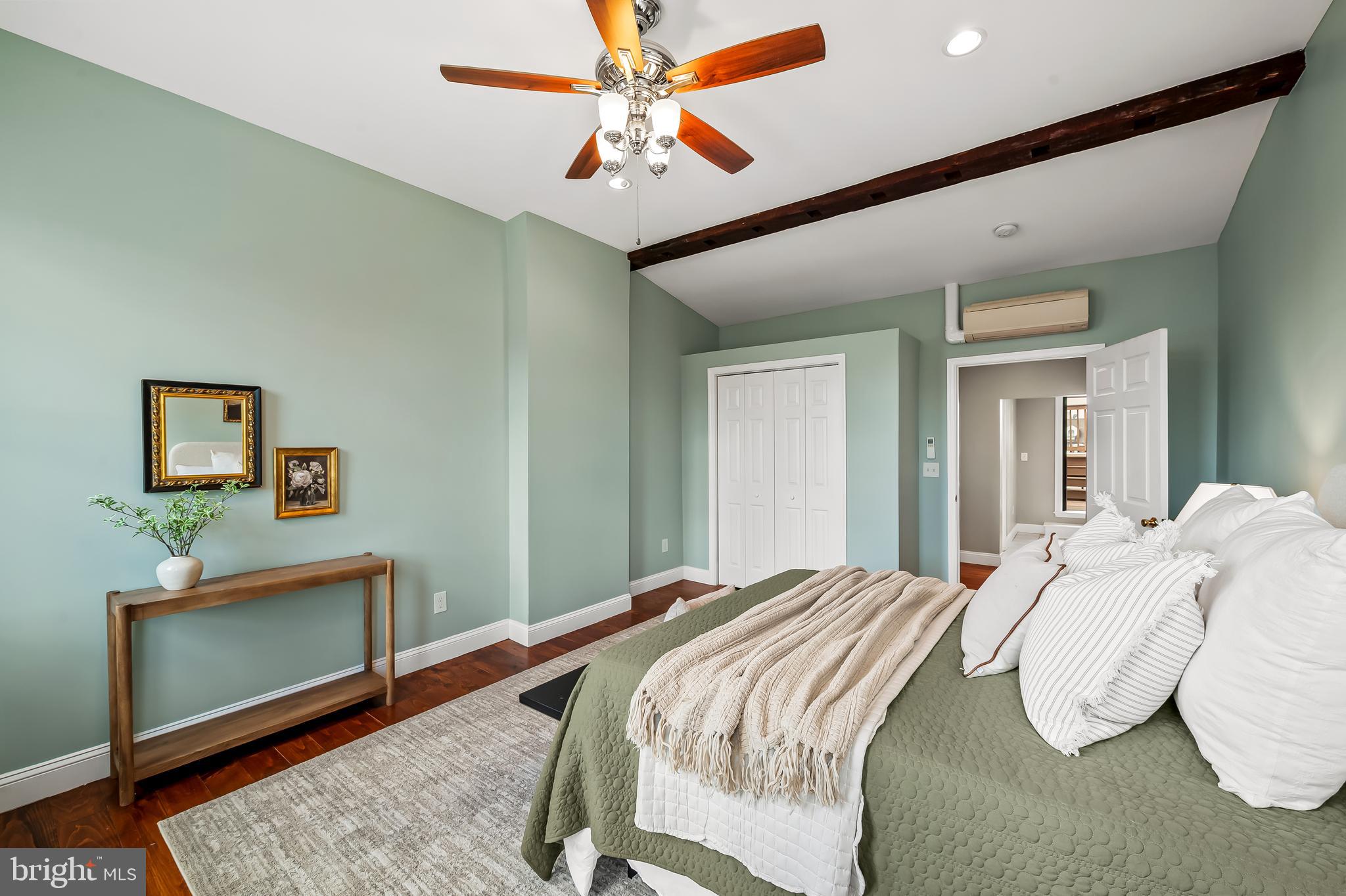 BUTCHERS HILL - Residential
